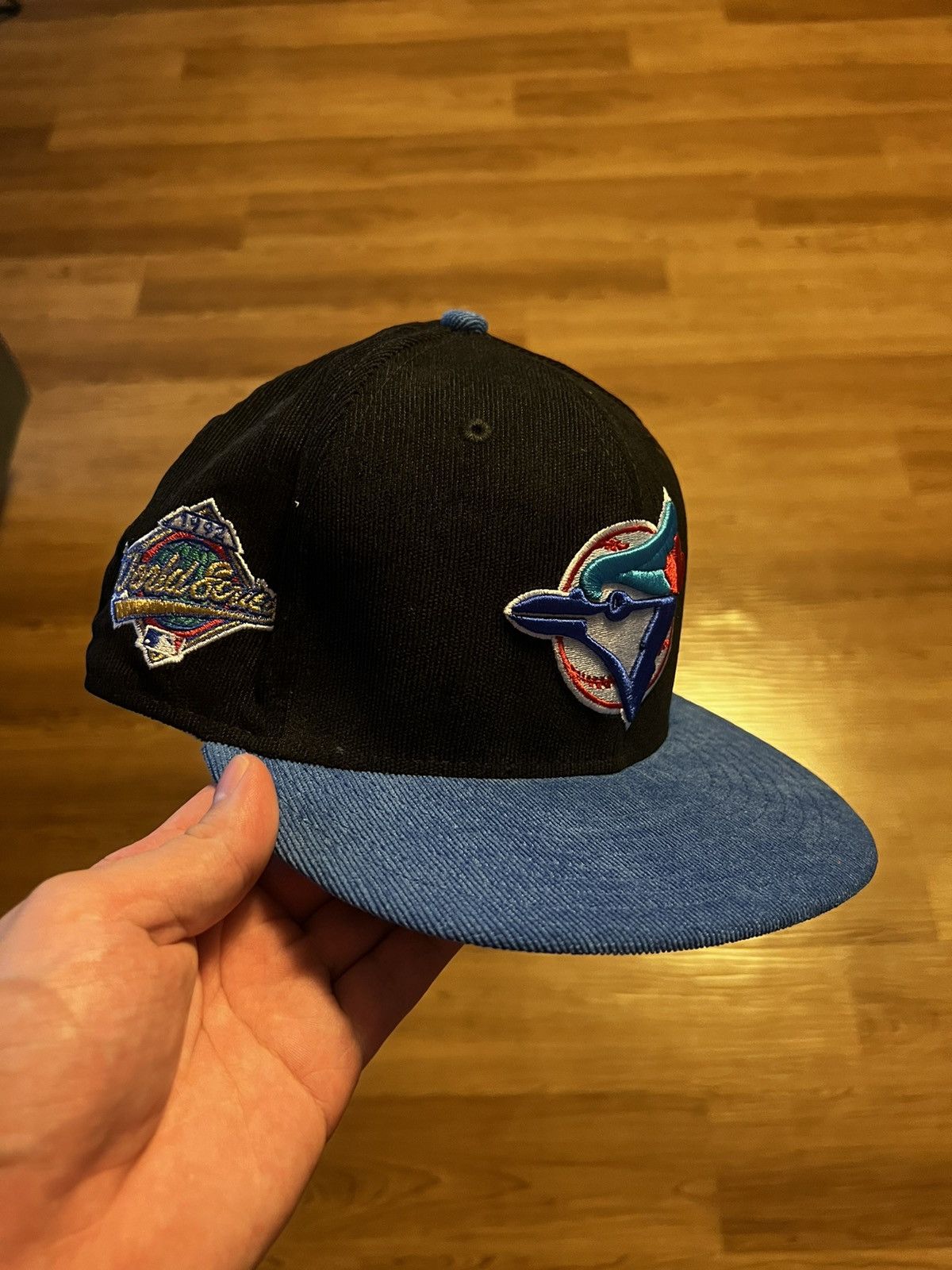 Lids Munfu Corduroy Toronto Blue Jays 7 1/8 Two 2 Tone Black Blue 1992  Hatclub