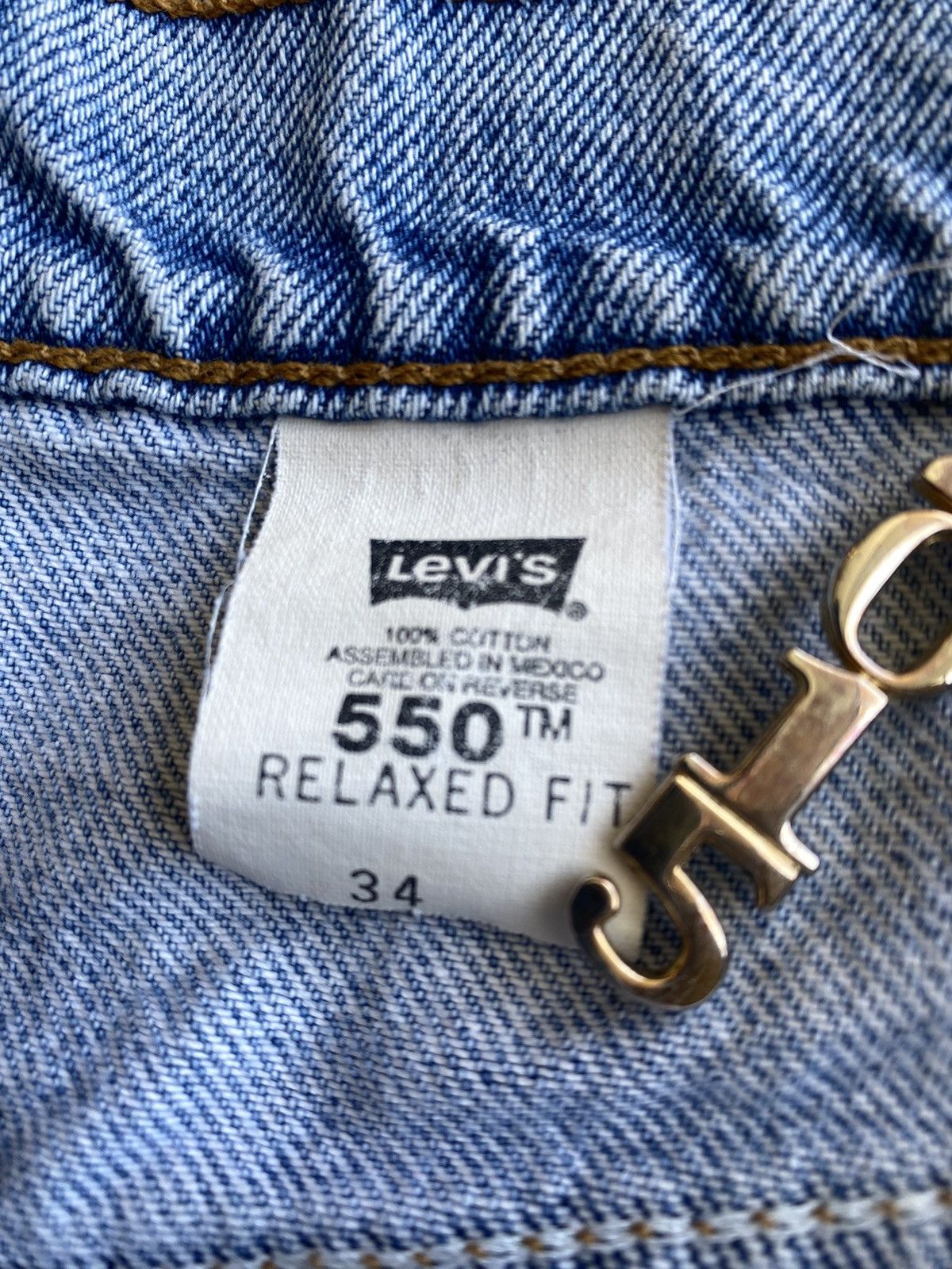 Vintage Vintage y2k Levi’s 550 orange tab jean shorts Levi’s jorts Size US 32 / EU 48 - 3 Thumbnail