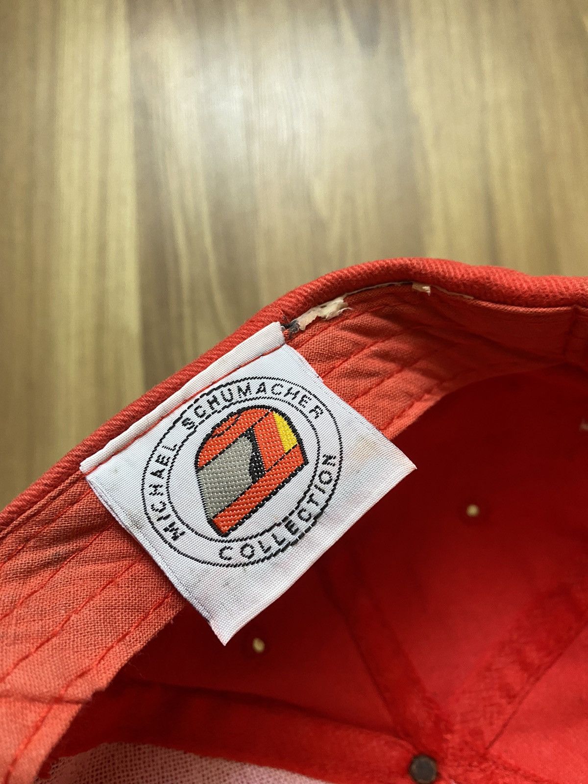 Vintage Vintage Michael Schumacher 2000 World Champion Ferrari Hat Size ONE SIZE - 5 Thumbnail