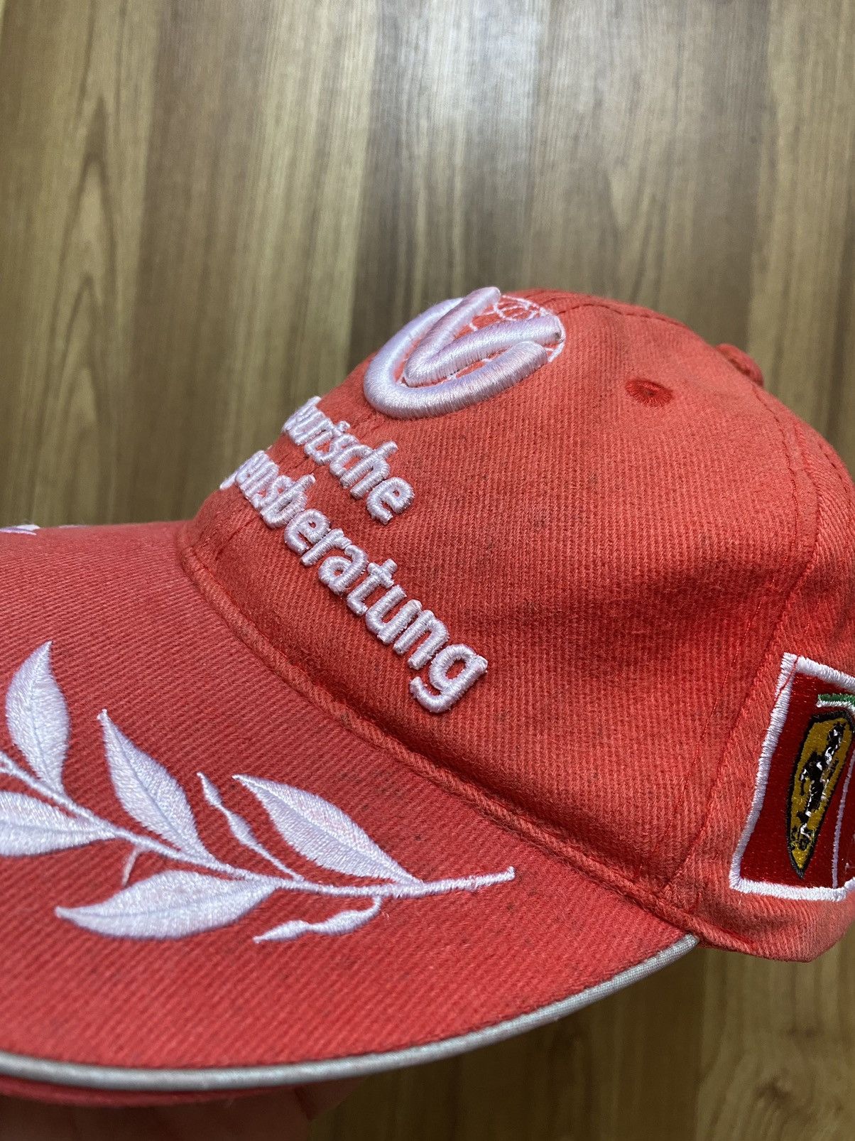 Vintage Vintage Michael Schumacher 2000 World Champion Ferrari Hat Size ONE SIZE - 10 Thumbnail