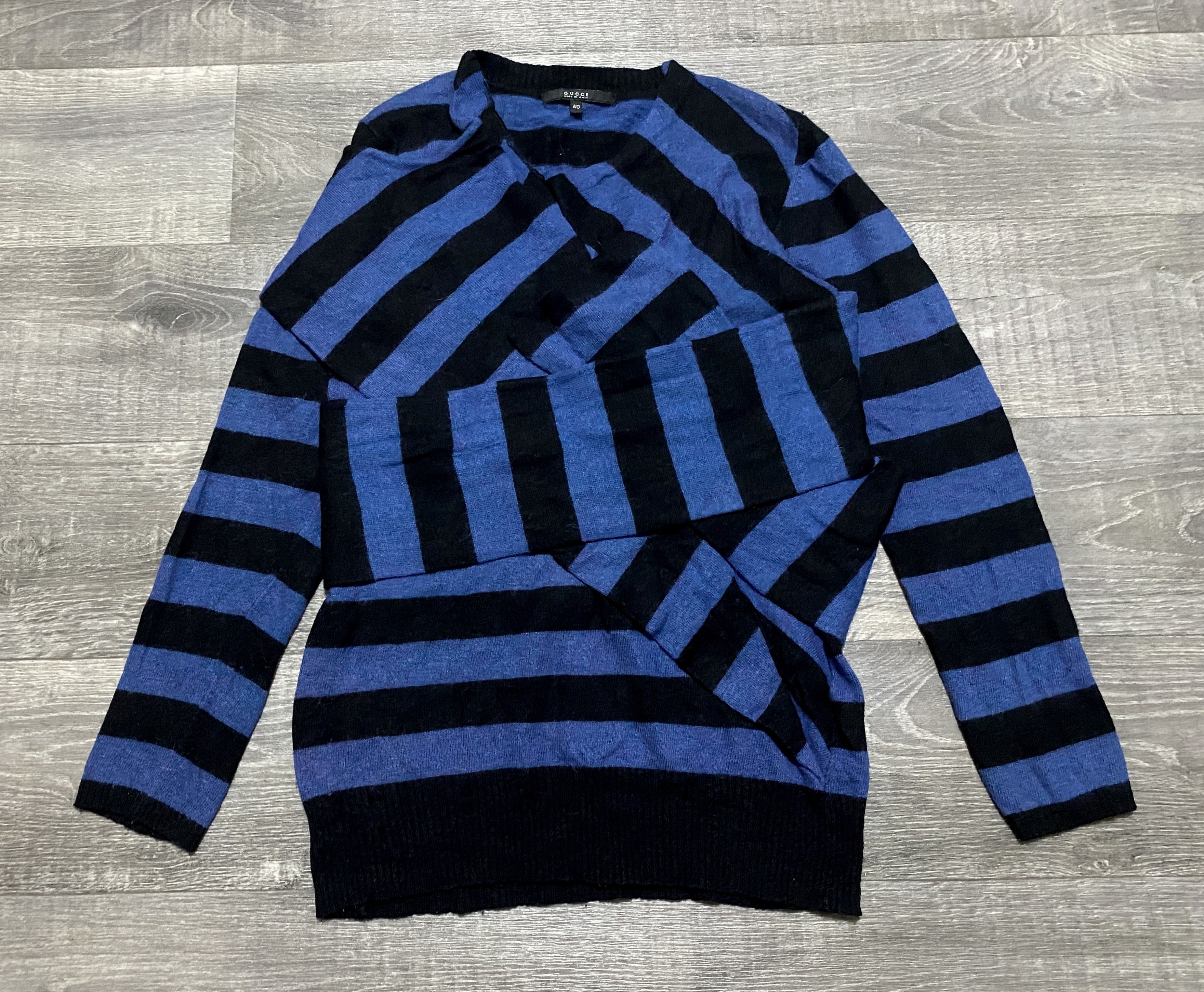 Gucci Women's Gucci Vintage Striped Transformer Mohair Sweater Size S / US 4 / IT 40 - 4 Thumbnail