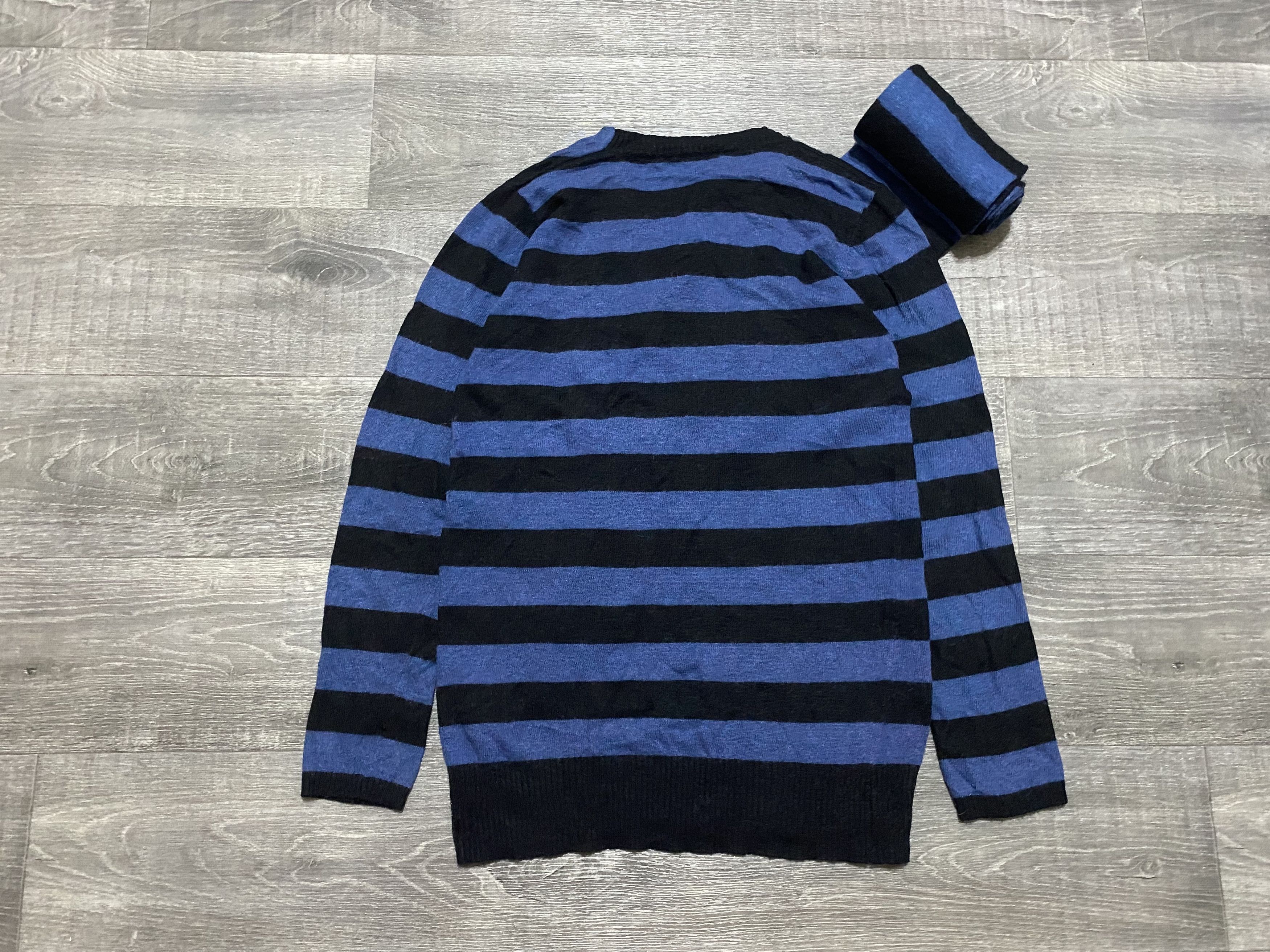 Gucci Women's Gucci Vintage Striped Transformer Mohair Sweater Size S / US 4 / IT 40 - 9 Thumbnail