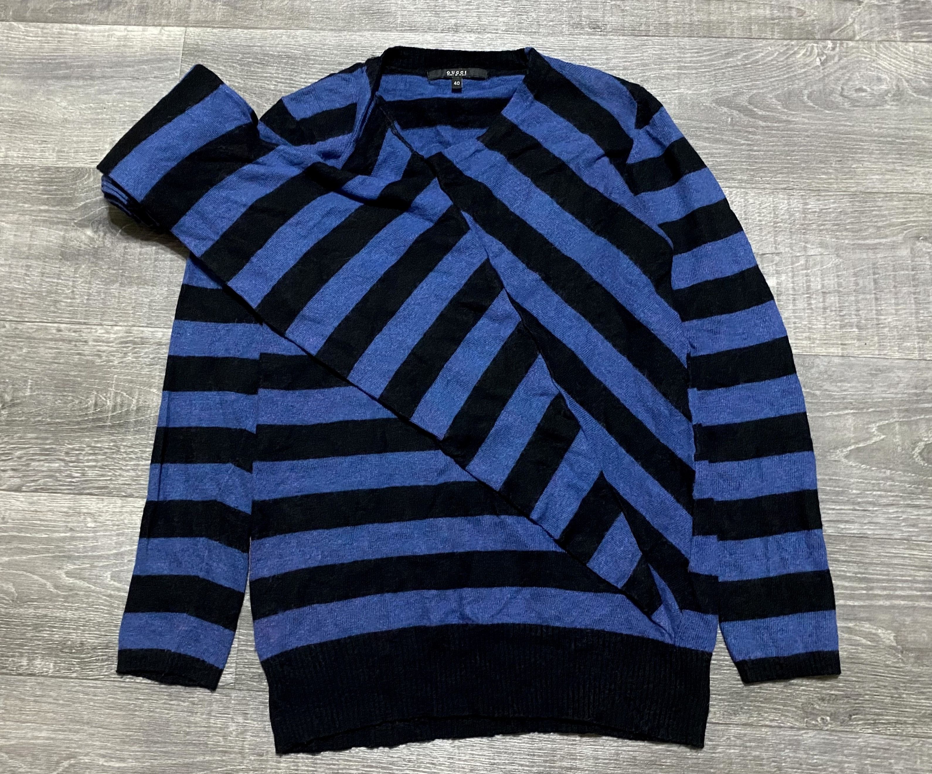 Gucci Women's Gucci Vintage Striped Transformer Mohair Sweater Size S / US 4 / IT 40 - 3 Thumbnail