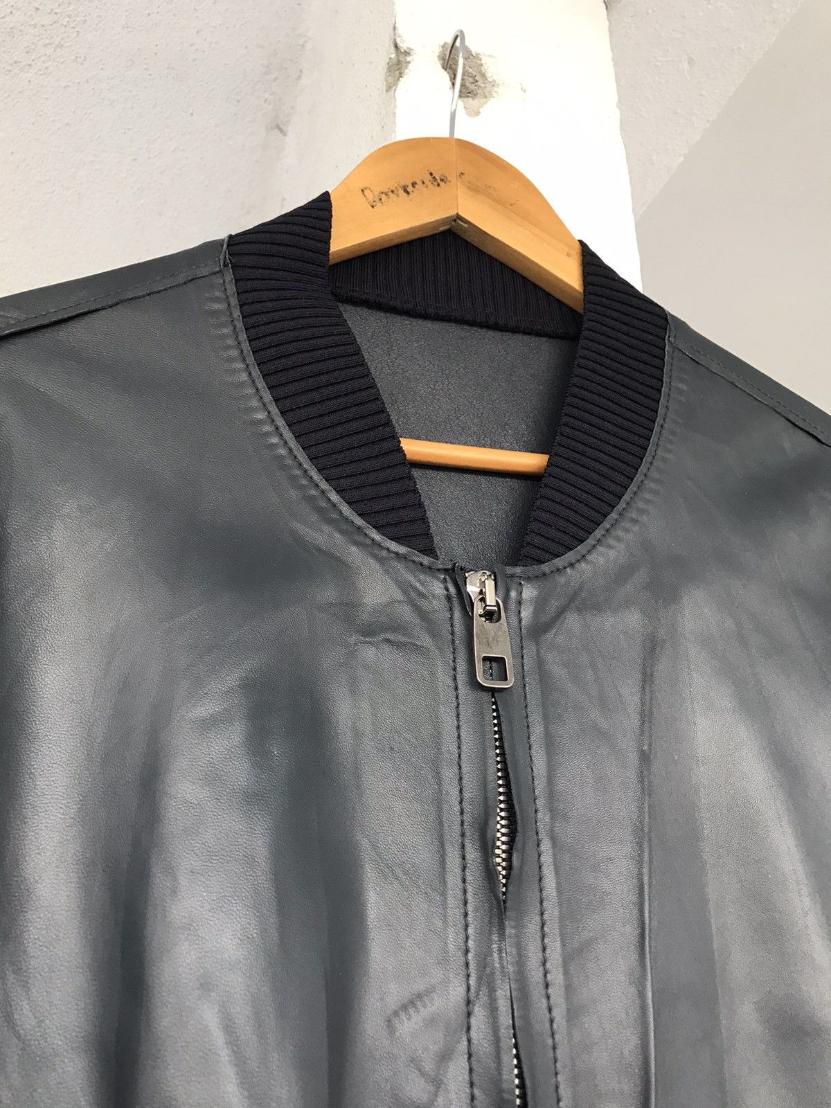 Dolce & Gabbana DOLCE & GABBANA LEATHER BOMBER JACKET Size US S / EU 44-46 / 1 - 9 Thumbnail