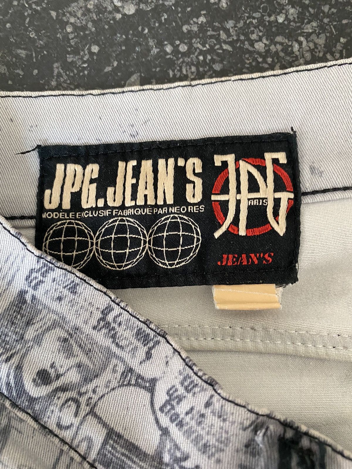 Jean Paul Gaultier JEAN PAUL GAULTIER JPG JEANS comic print RARE JEANS size 30 Size US 30 / EU 46 - 7 Thumbnail