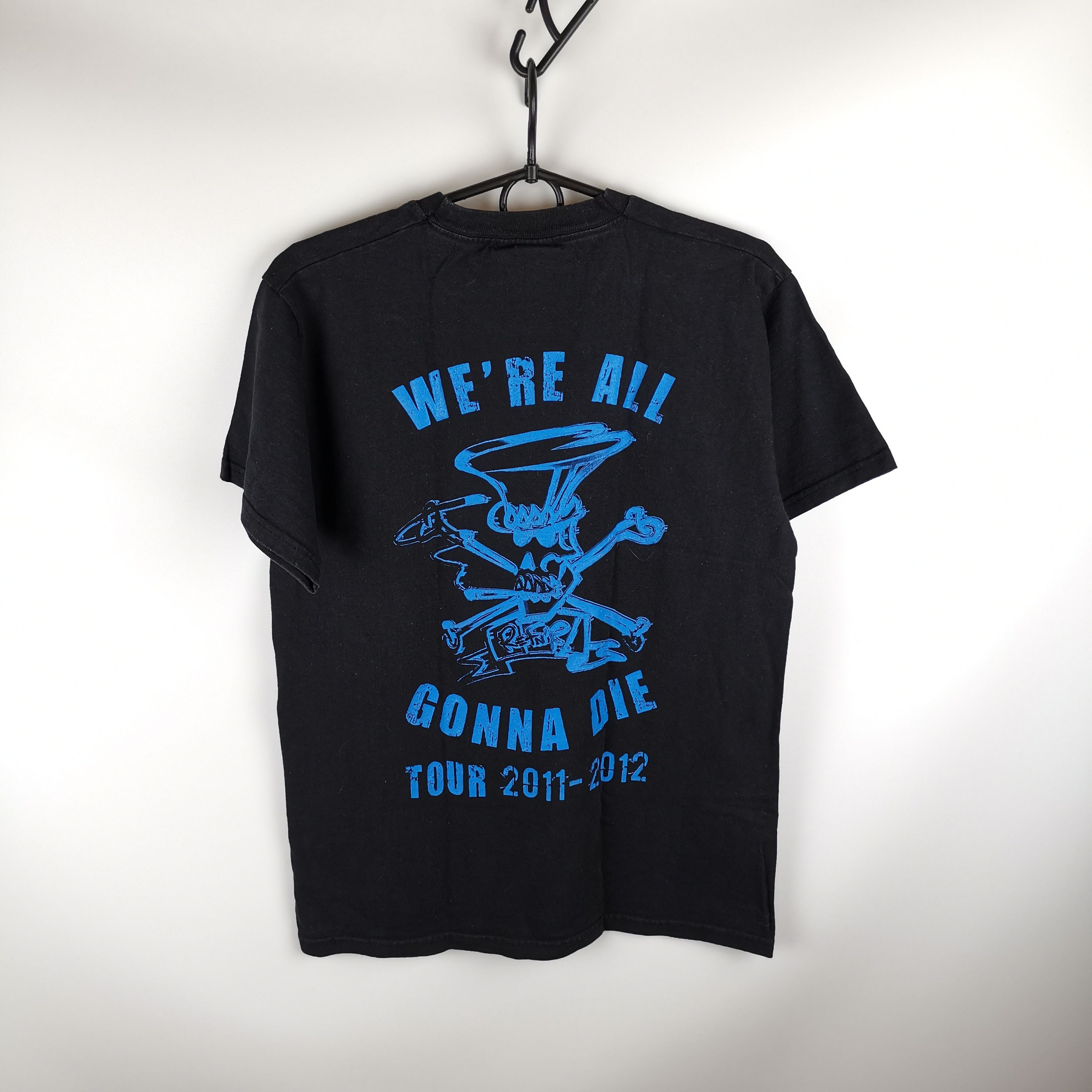 Band Tees Vintage Tour 2011 12 Slash Fruit of the Loom rock tee shirt Size US M / EU 48-50 / 2 - 2 Thumbnail
