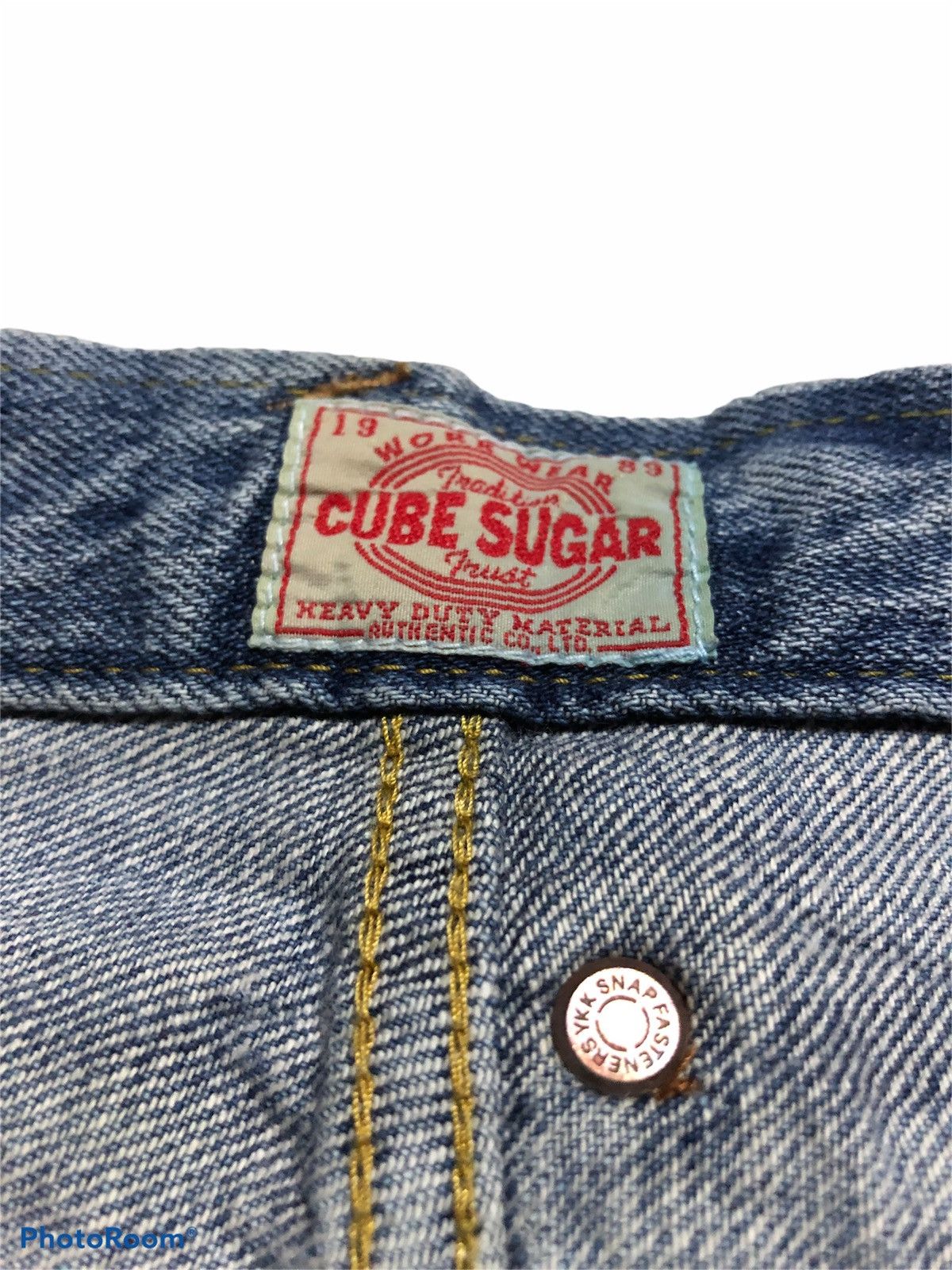 Japanese Brand CUBE SUGAR PAINT SPLATTER BUCKLE BACK DENIM Size US 31 - 3 Thumbnail