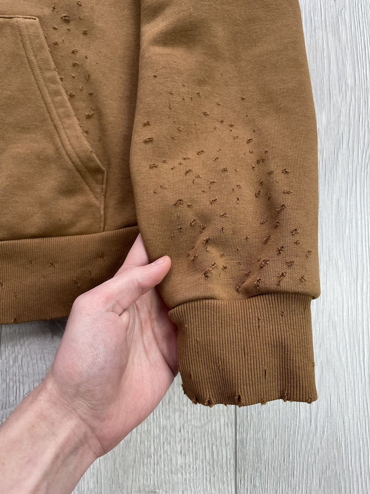 Carhartt Carhartt Distressed Hooded Jacket / Hoodie Brown *Vintage* Size US S / EU 44-46 / 1 - 3 Thumbnail