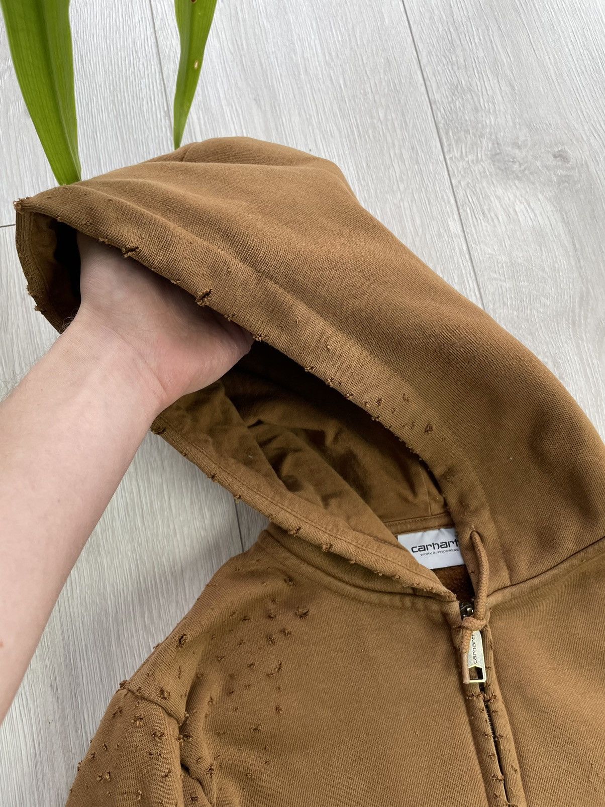 Carhartt Carhartt Distressed Hooded Jacket / Hoodie Brown *Vintage* Size US S / EU 44-46 / 1 - 6 Thumbnail