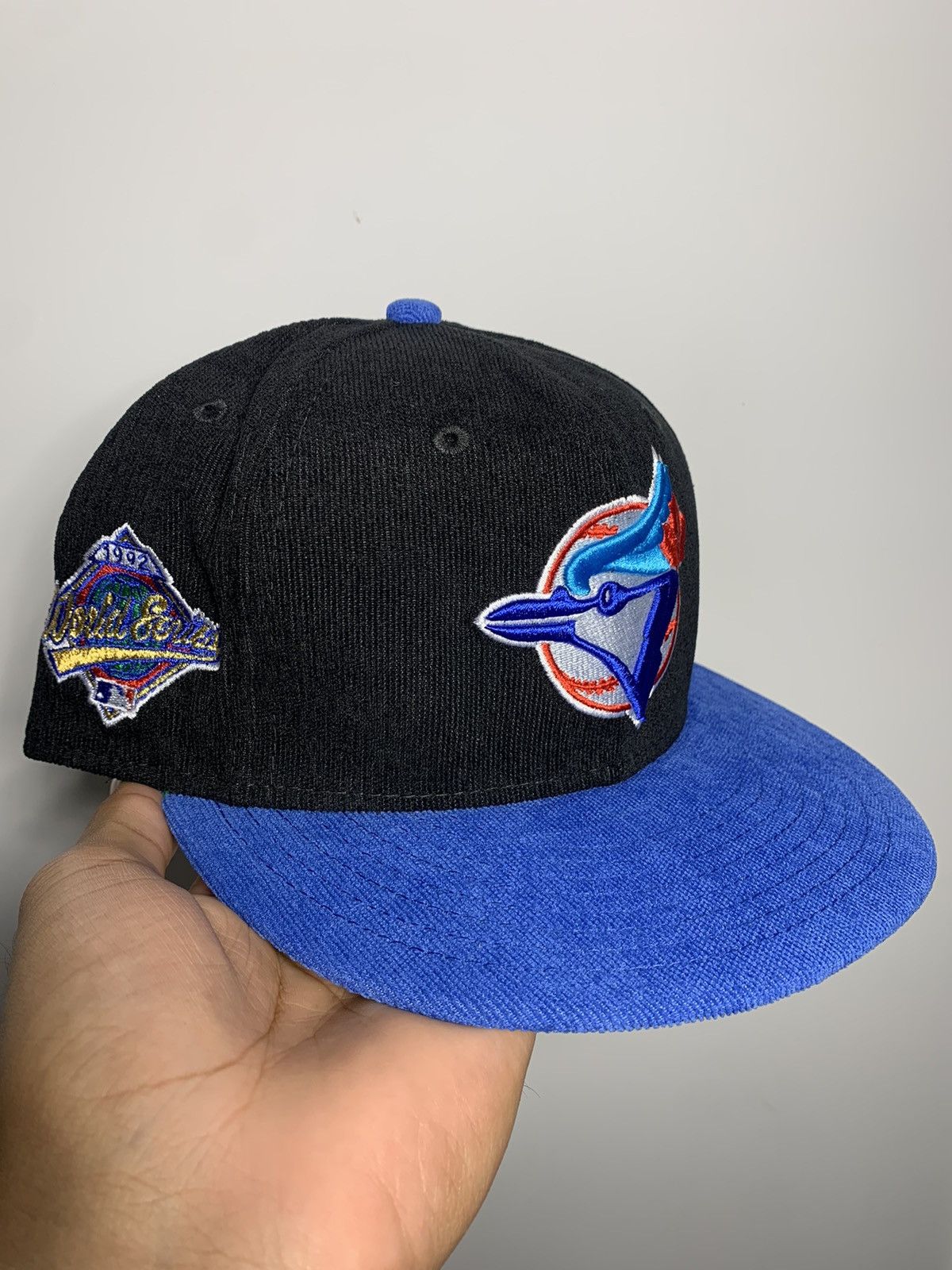 Lids Munfu Corduroy Toronto Blue Jays 7 1/8 Two 2 Tone Black Blue 1992  Hatclub