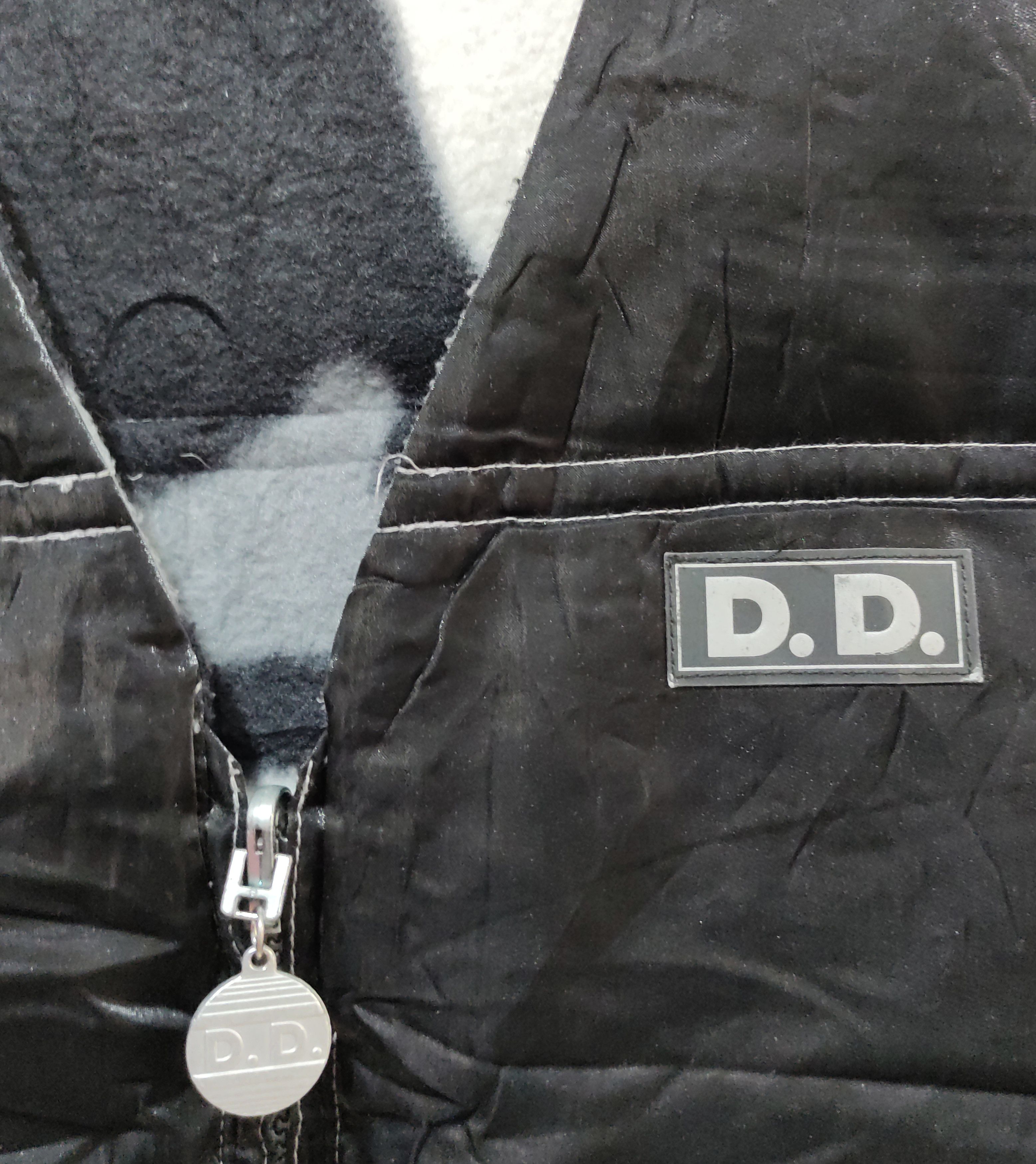 Descente Vintage 90s Descente Decor ski Sample Black Puffer Vest Size US L / EU 52-54 / 3 - 4 Thumbnail