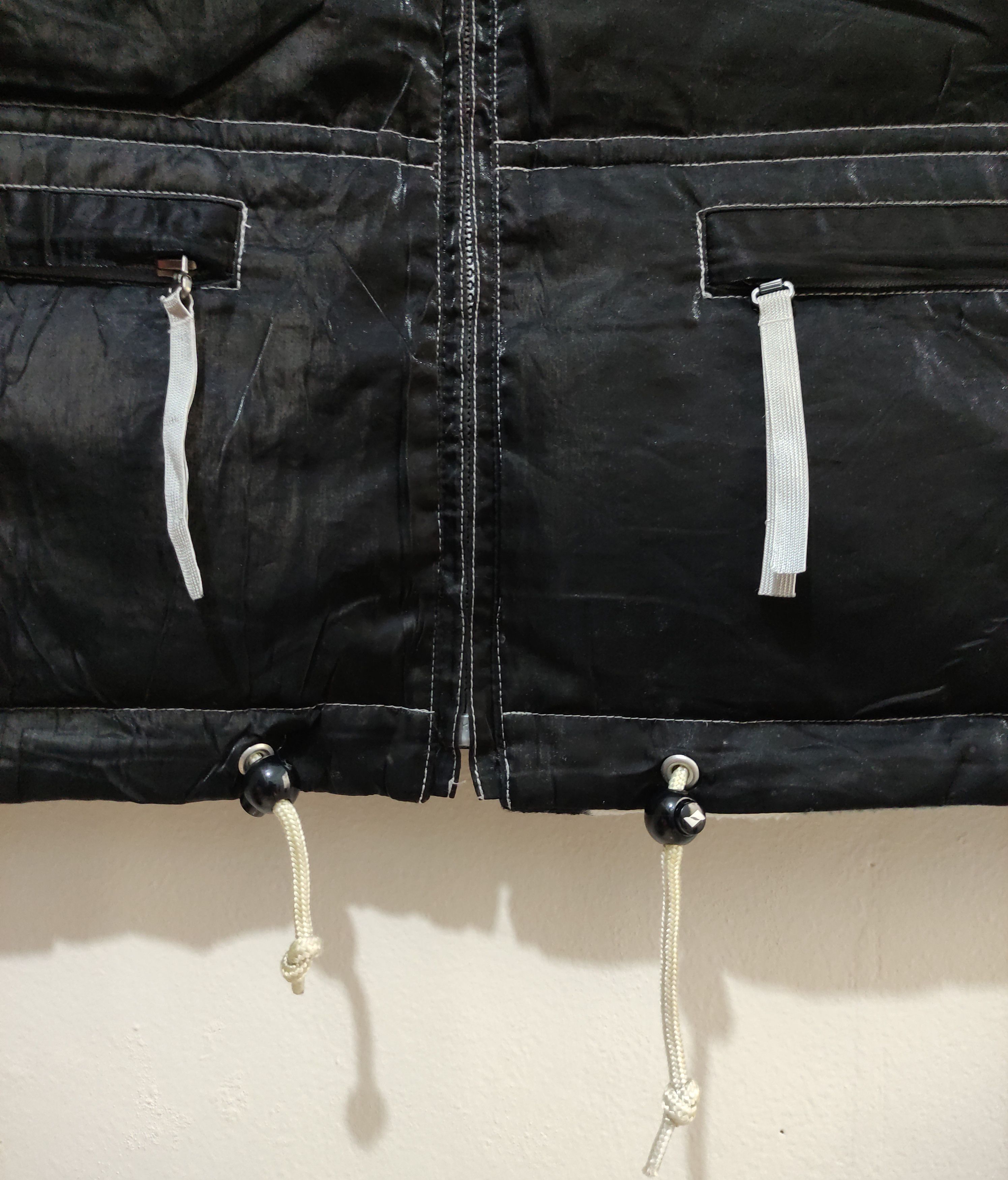 Descente Vintage 90s Descente Decor ski Sample Black Puffer Vest Size US L / EU 52-54 / 3 - 8 Thumbnail