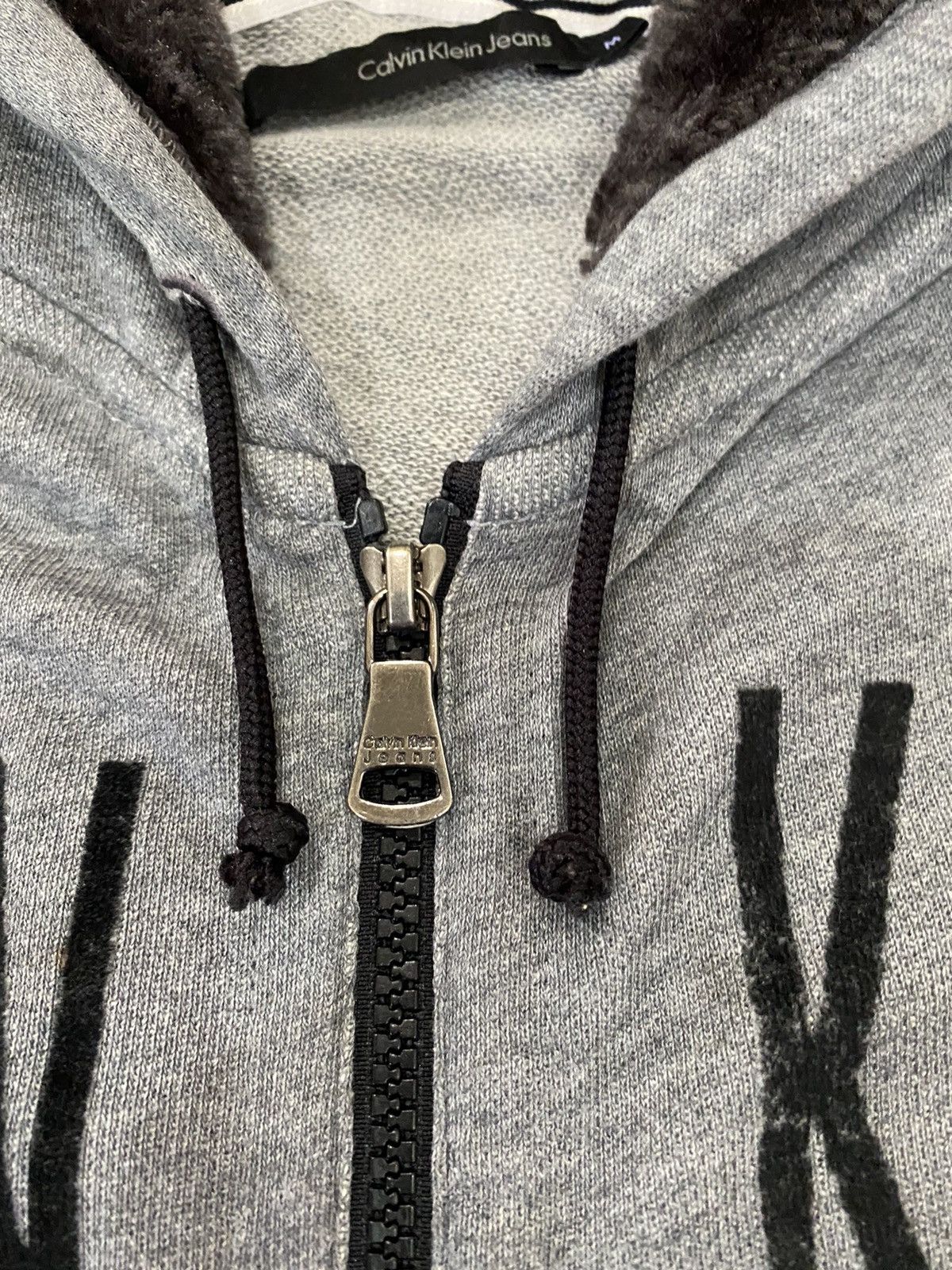 Calvin Klein × If Six Was Nine × Le Grande Bleu (L.G.B.) 🔥CALVIN KLEIN JEANS BIG LOGO SWEATER FUR HOODIES Size US M / EU 48-50 / 2 - 7 Thumbnail