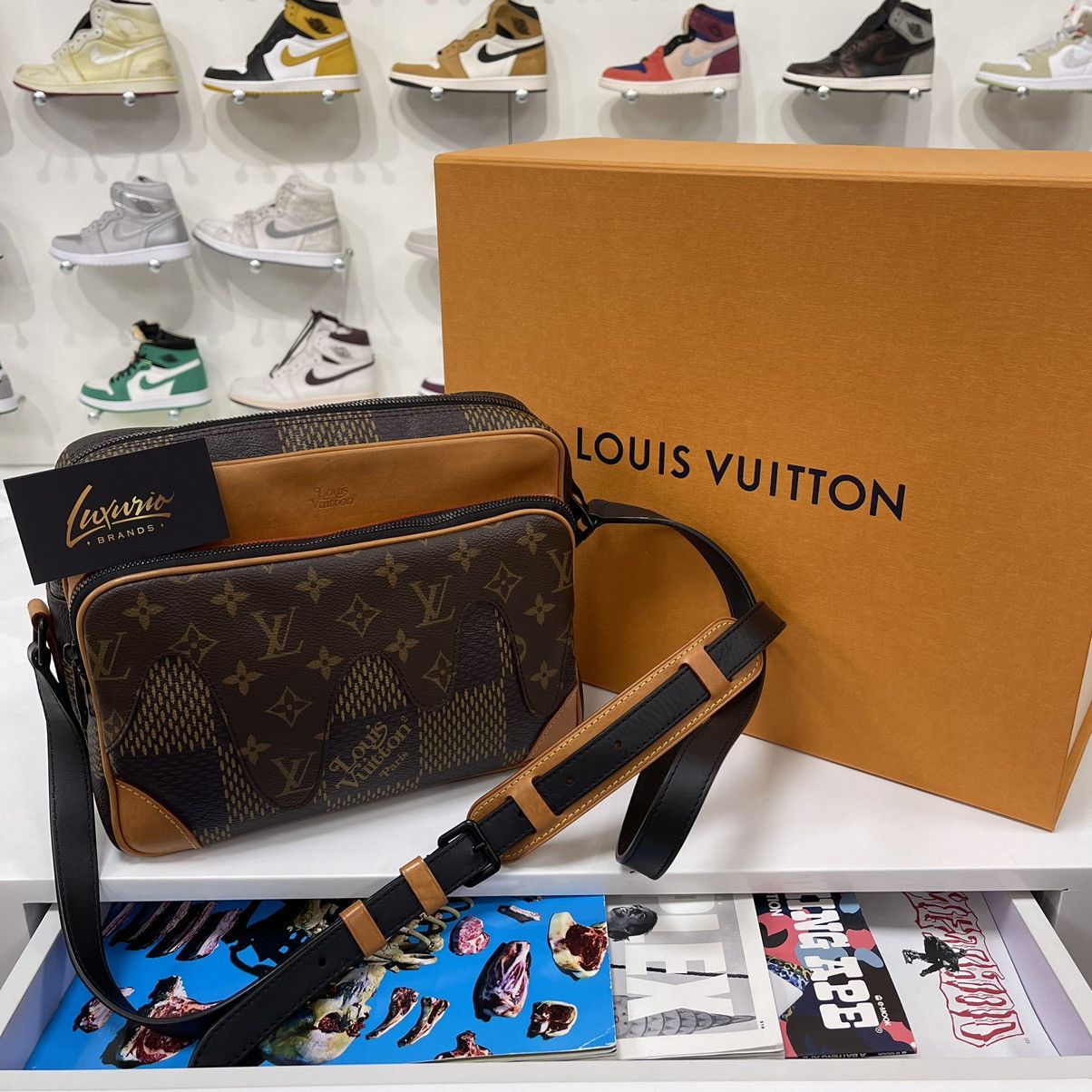 Louis Vuitton x Nigo Nil Messenger Damier Ebene Giant Brown