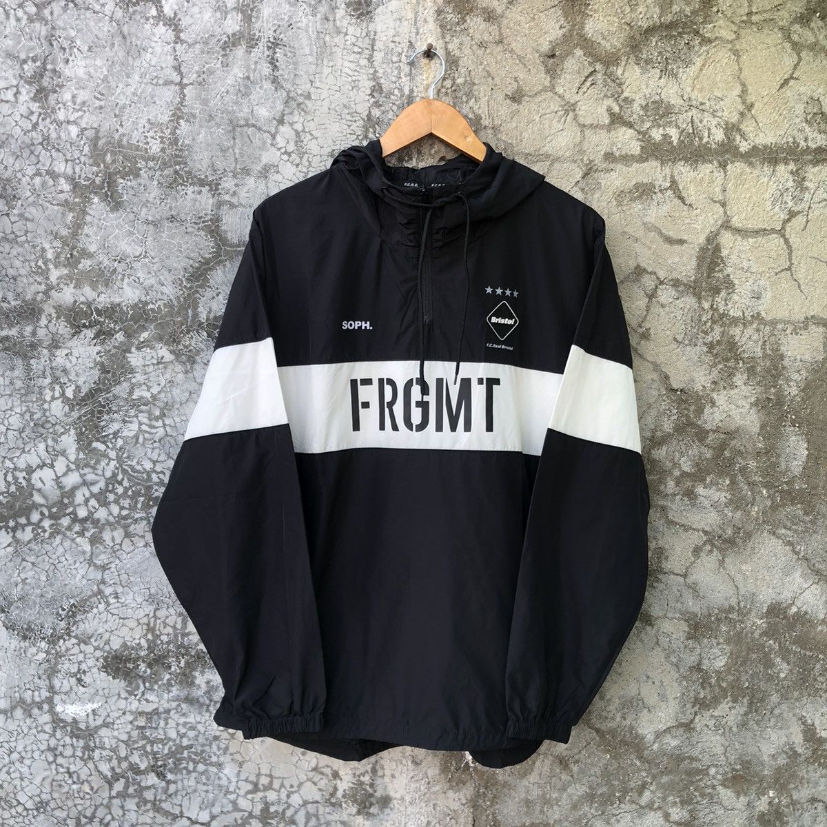 FCRB × FRAGMENT ANORAK-