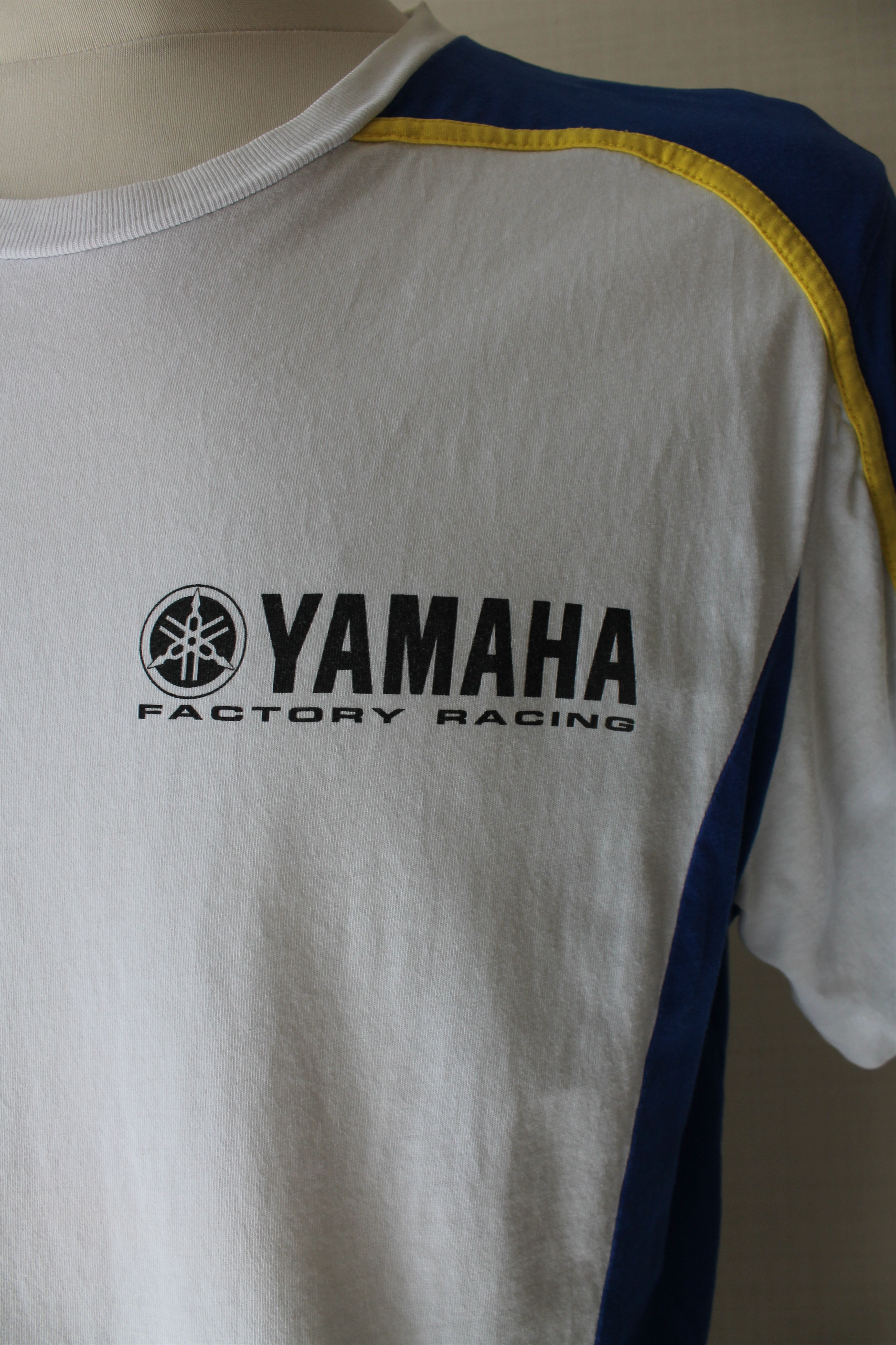 Vintage OFFICIAL Valentino Rossi Yamaha Racing The Doctor T shirt Size US XL / EU 56 / 4 - 3 Thumbnail