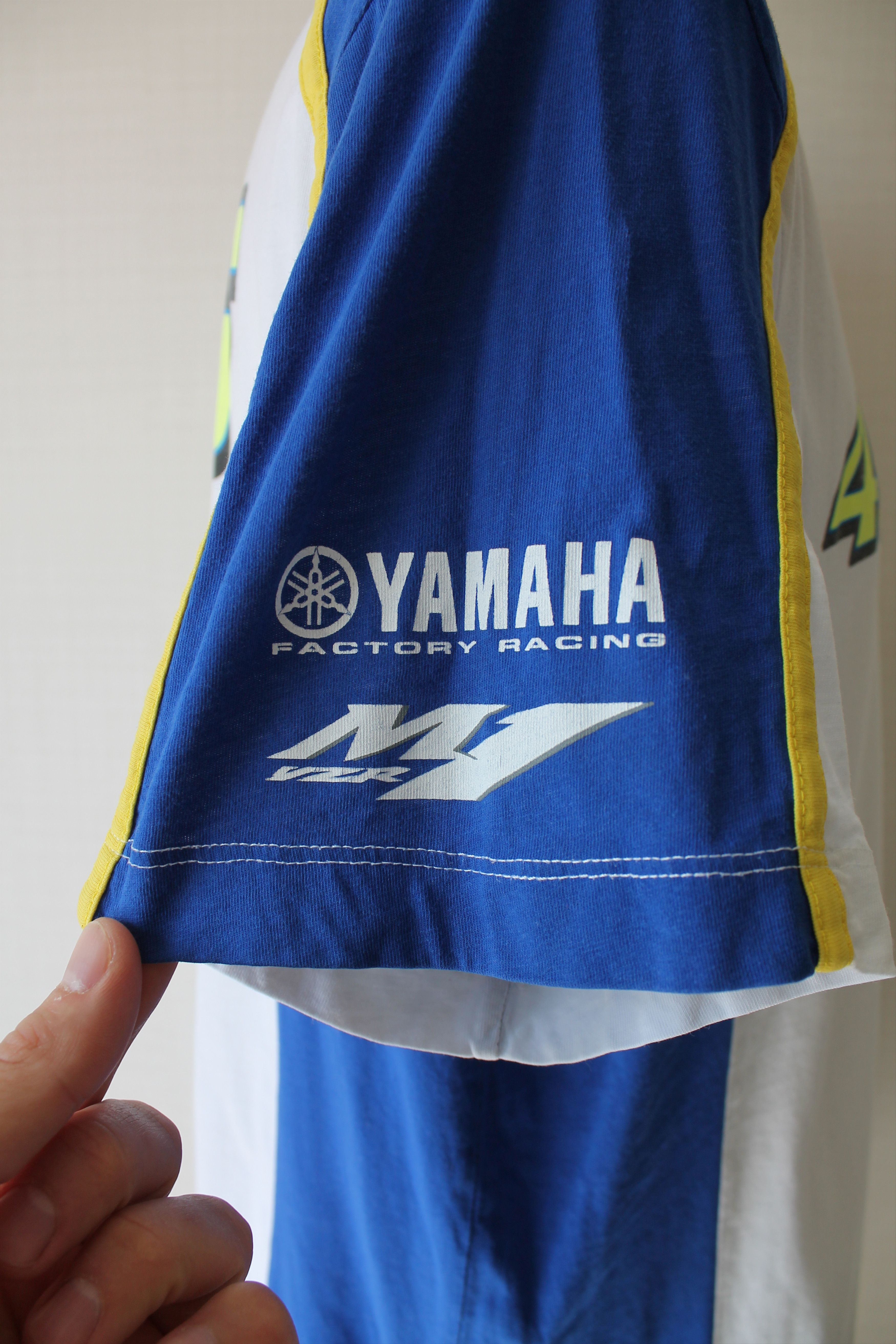 Vintage OFFICIAL Valentino Rossi Yamaha Racing The Doctor T shirt Size US XL / EU 56 / 4 - 5 Thumbnail