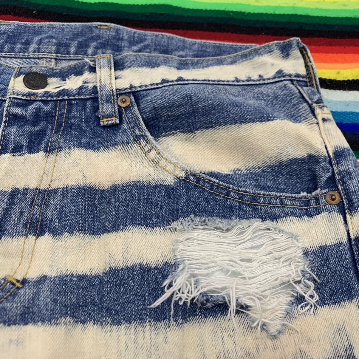 Japanese Brand RNA Inc American Flag Style Distressed Jeans Size US 34 / EU 50 - 9 Thumbnail
