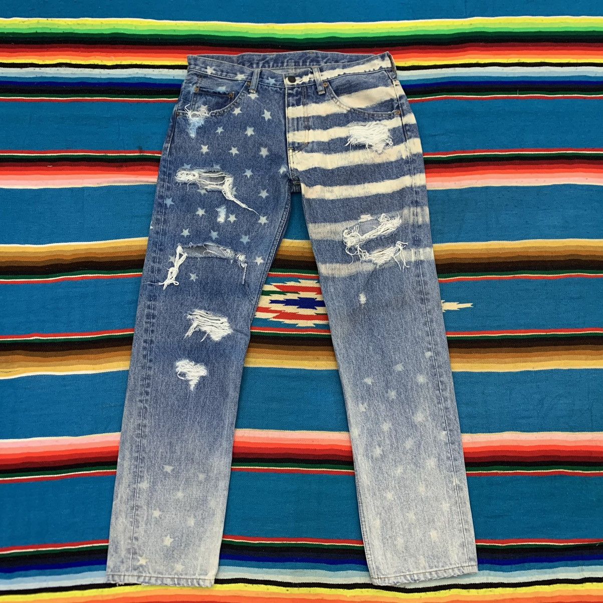 Japanese Brand RNA Inc American Flag Style Distressed Jeans Size US 34 / EU 50 - 1 Thumbnail