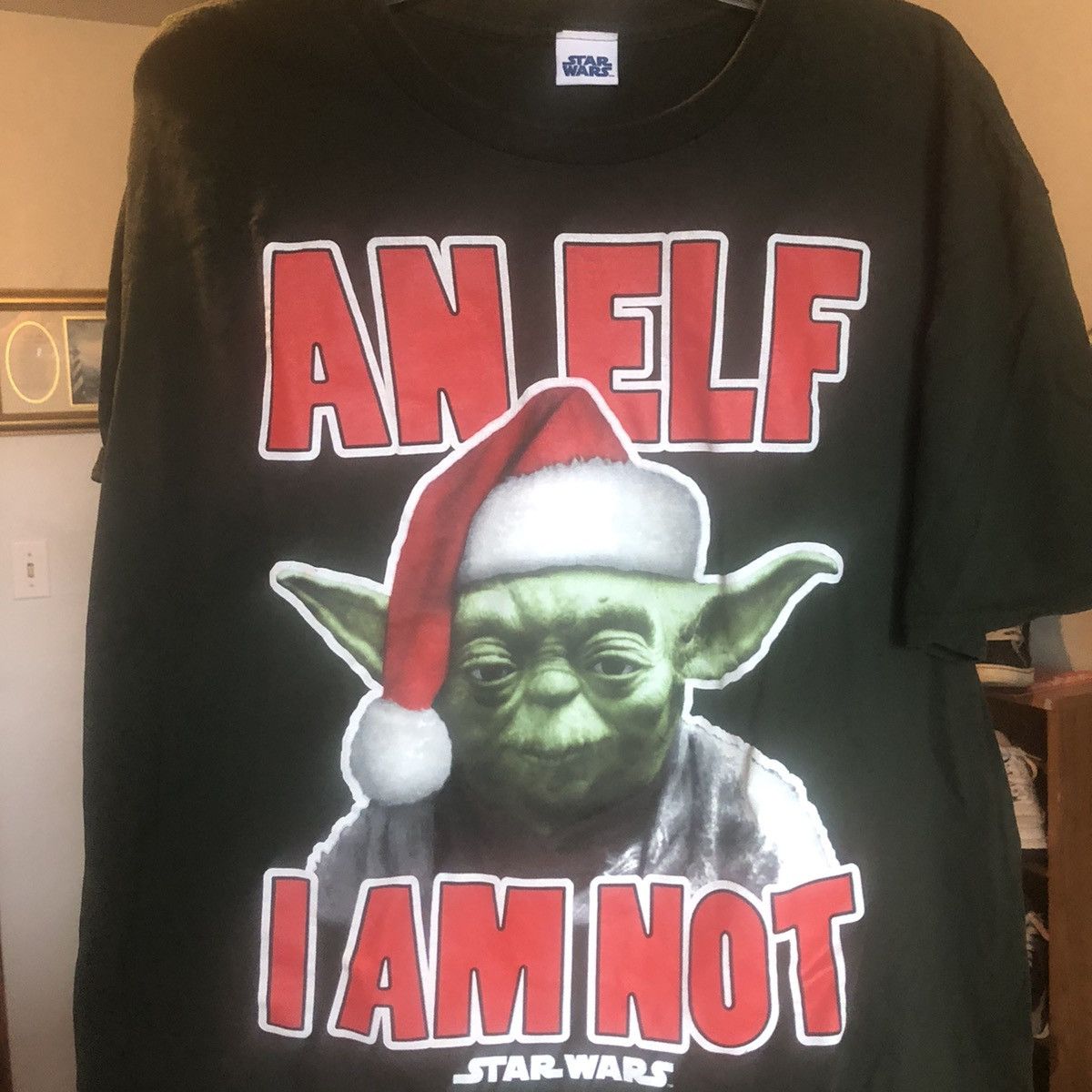 Star Wars Vintage 2000s Star Wars Yoda An Elf I Am Not Christmas Tee Size US XL / EU 56 / 4 - 1 Thumbnail