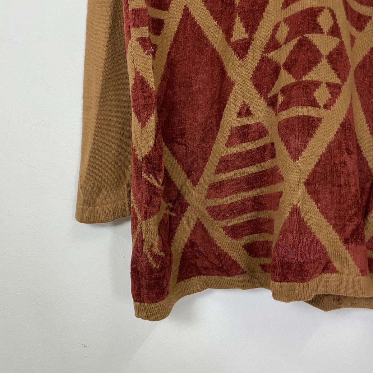 Aran Isles Knitwear Vintage Milano Habitat Motive Art knitwear Size US M / EU 48-50 / 2 - 3 Thumbnail