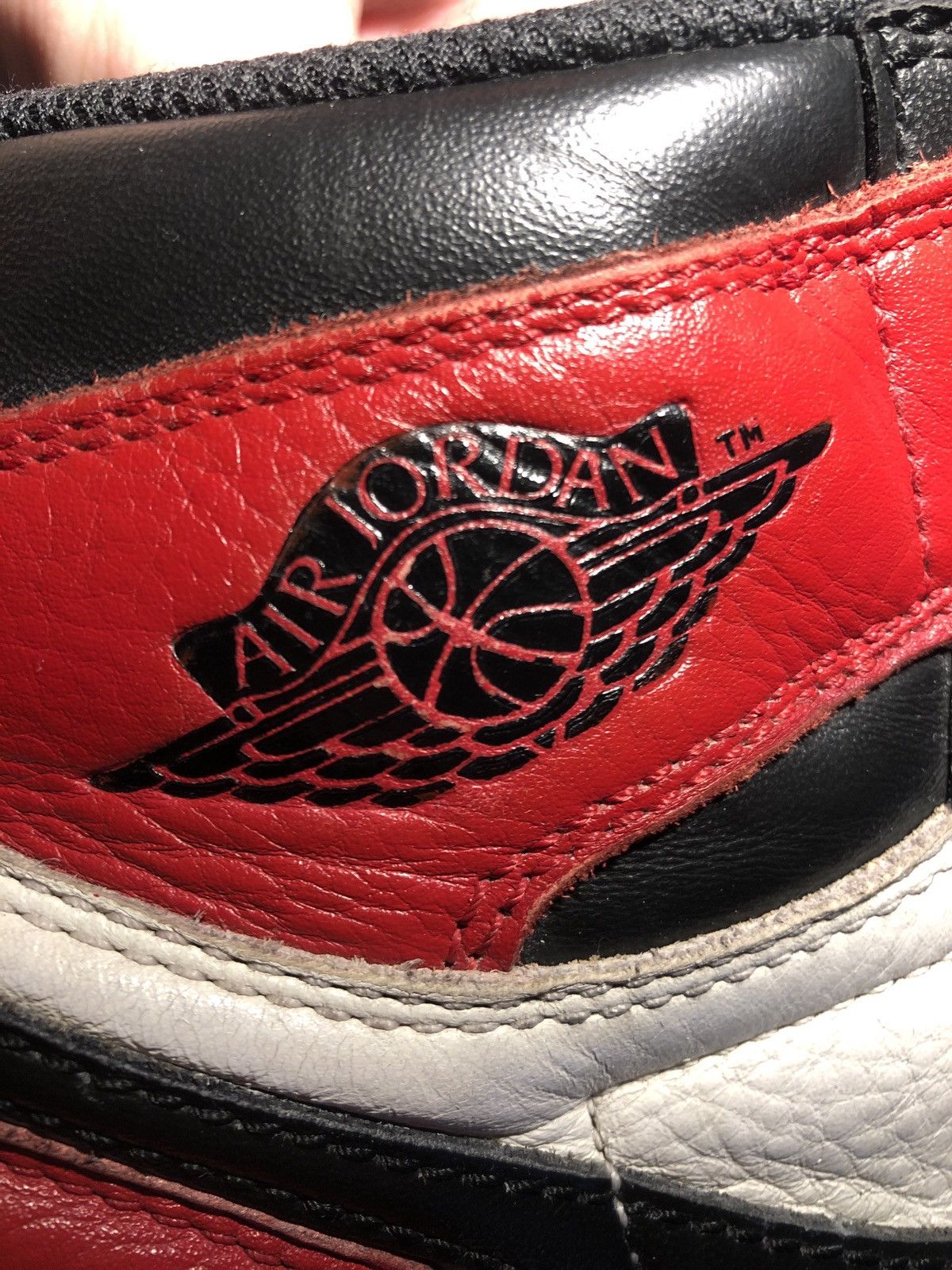 Jordan Brand Air Jordan 1 Retro High OG Bred Toe 2018 Size US 9 / EU 42 - 17 Thumbnail
