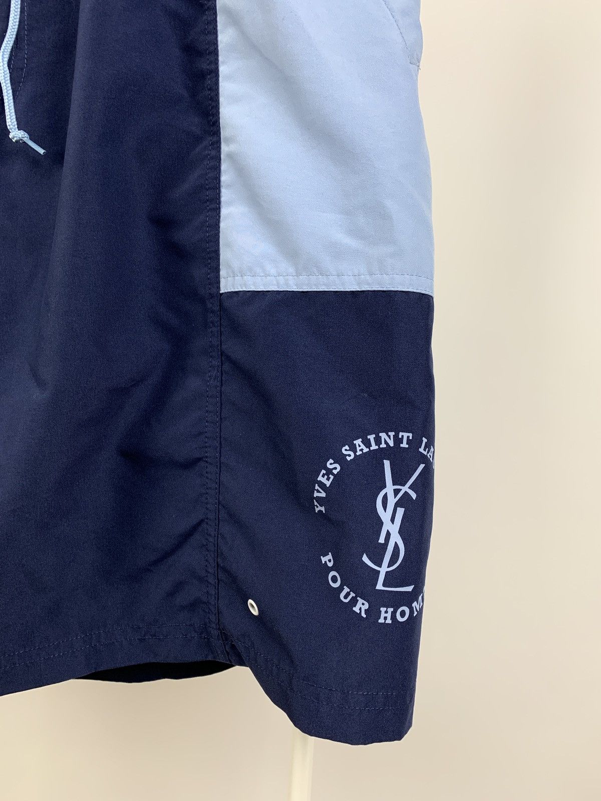 Vintage Vintage Yves Saint Laurent Pour Homme YSL Navy Blue Shorts Size US 34 / EU 50 - 5 Thumbnail