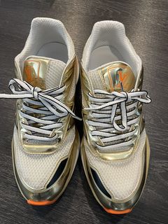 LV Runner Tatic Sneaker - Grau - Größe: 11 - Männer - Louis