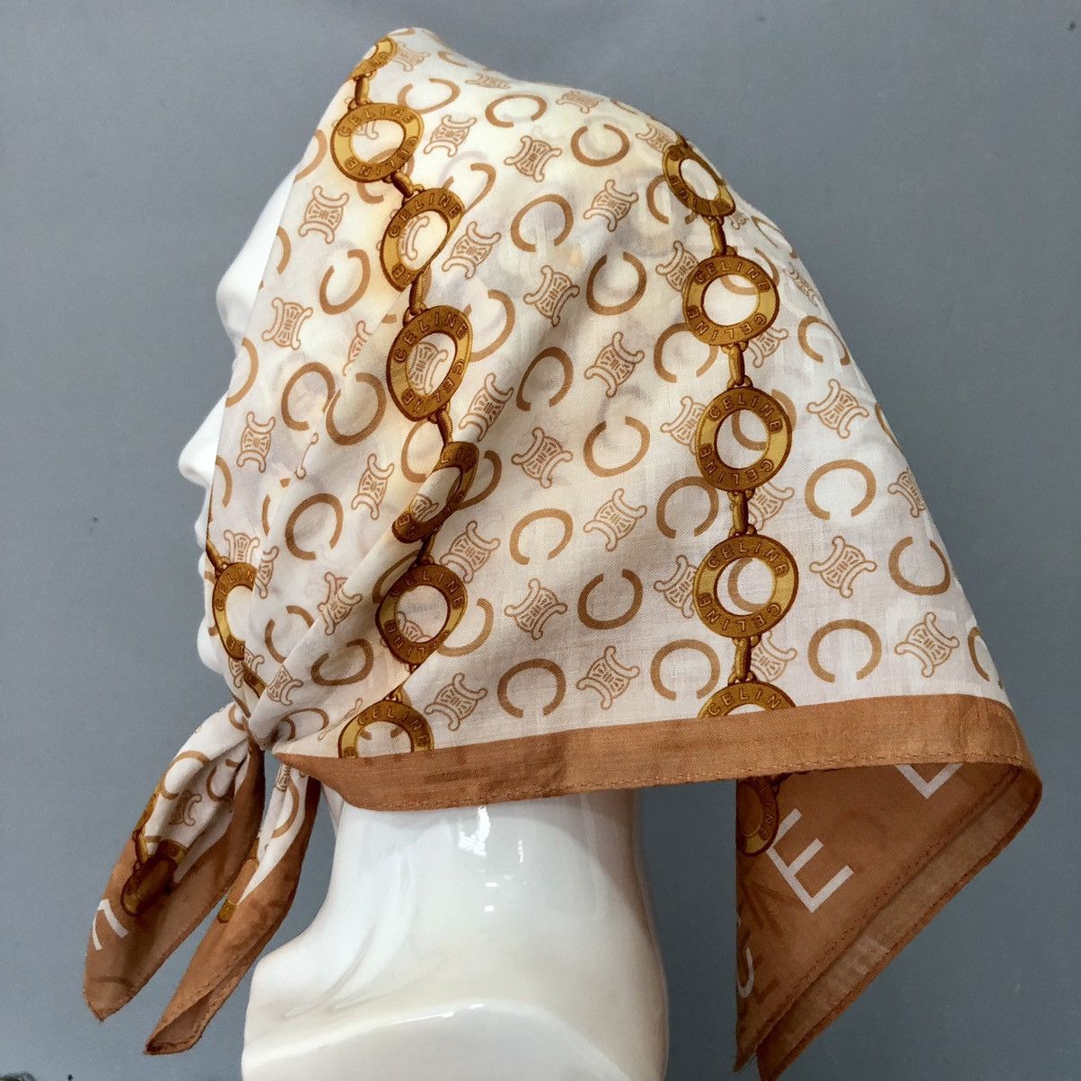 Celine × Vintage Celine Pocket Square | Bandana | Handkerchief Size ONE SIZE - 2 Thumbnail