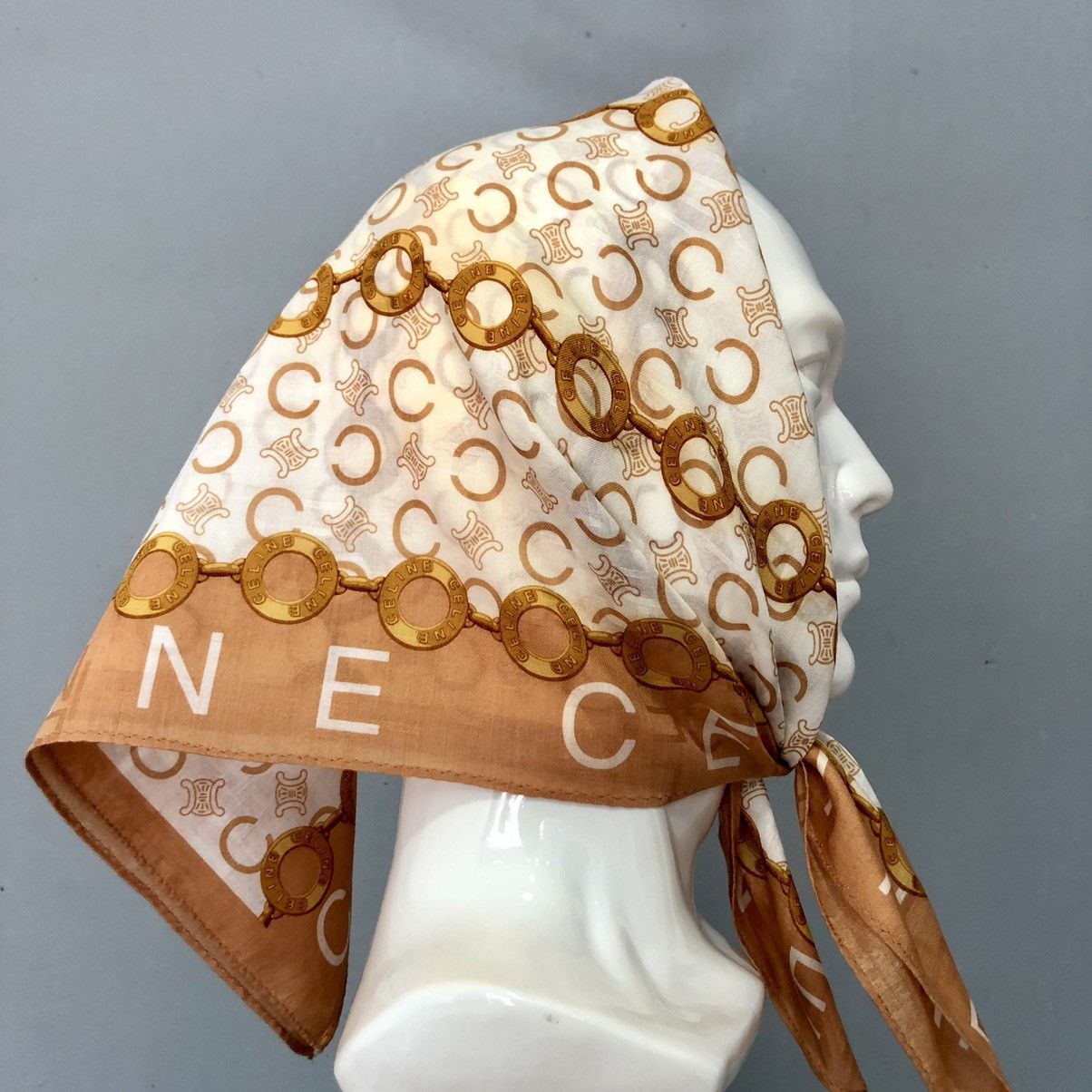 Celine × Vintage Celine Pocket Square | Bandana | Handkerchief Size ONE SIZE - 1 Thumbnail