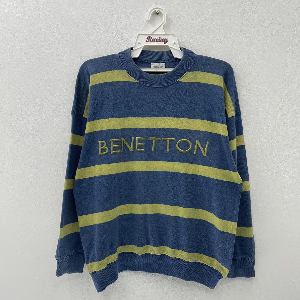 Vintage Vintage Benetton Sweatshirt Embroidery Spellout Logo Size US S / EU 44-46 / 1 - 1 Thumbnail