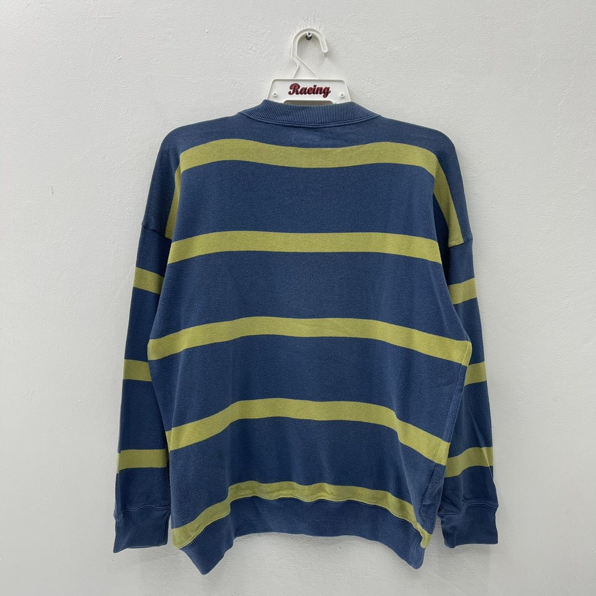 Vintage Vintage Benetton Sweatshirt Embroidery Spellout Logo Size US S / EU 44-46 / 1 - 5 Thumbnail