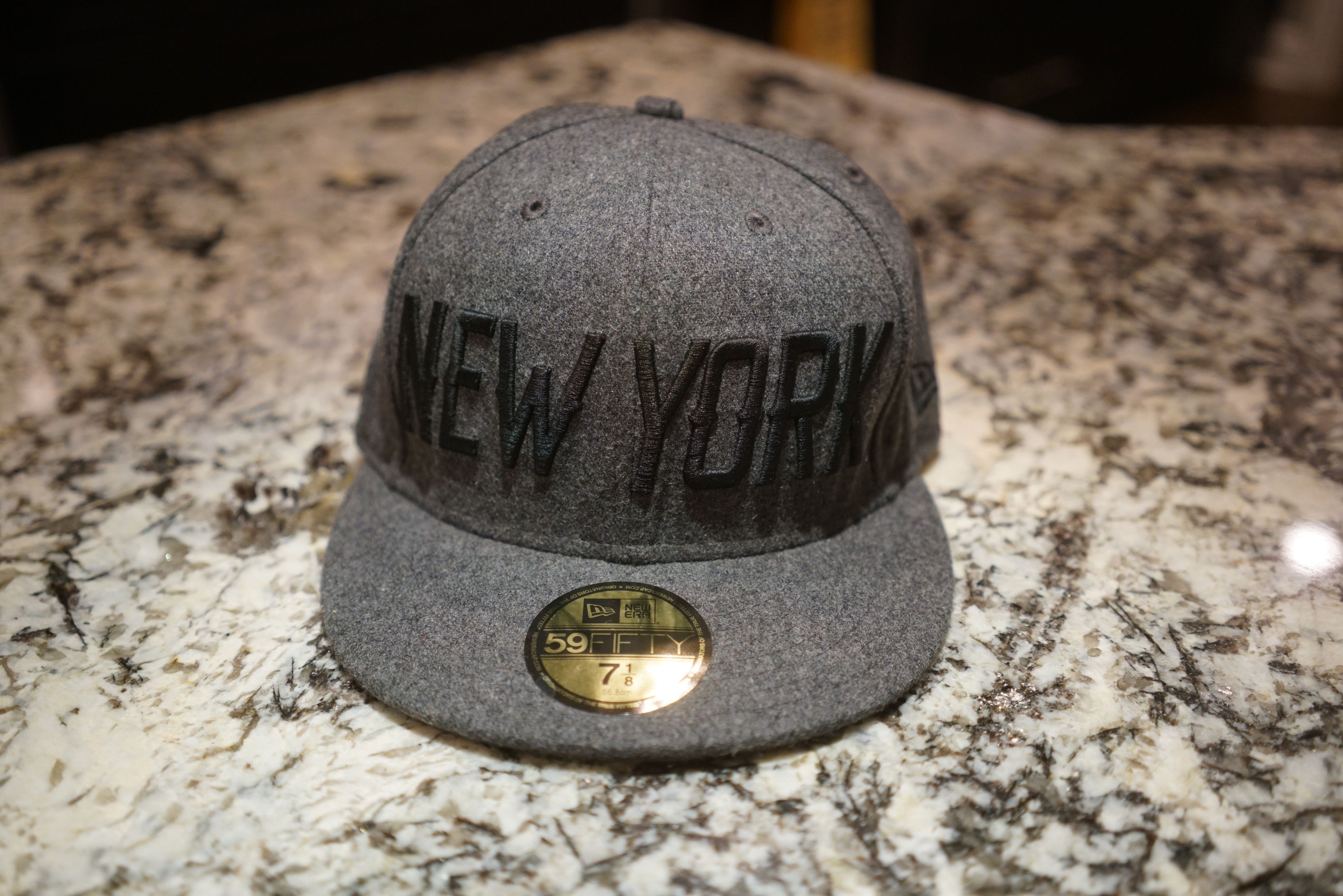 Marc Jacobs buy x New Era 7 1/4