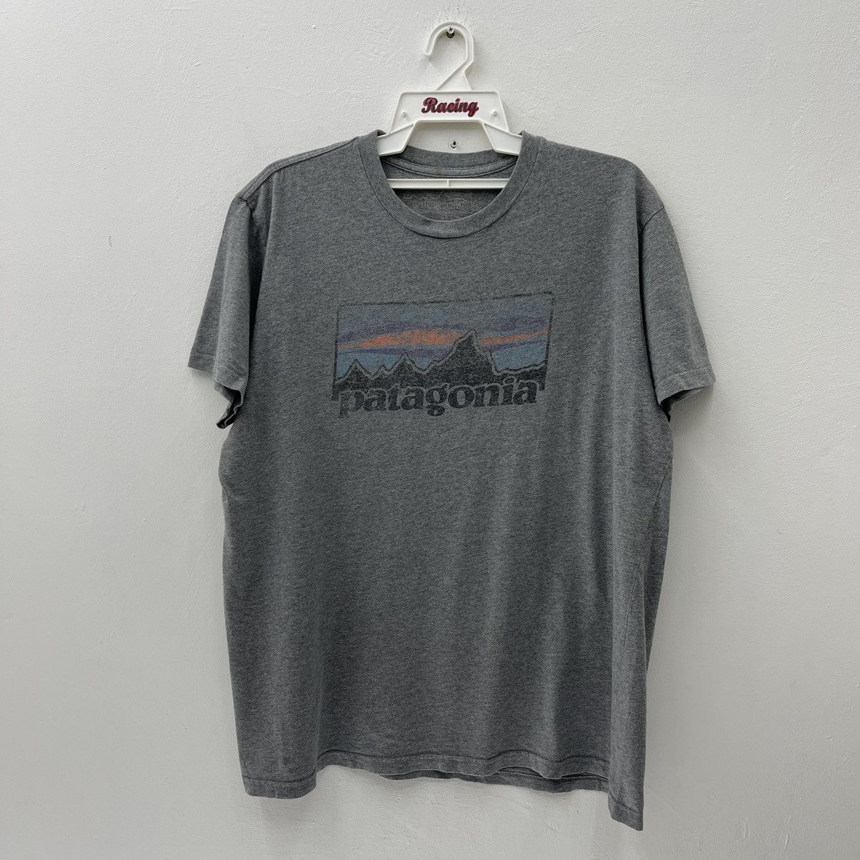 Patagonia Vintage Patagonia T-Shirt Size US XL / EU 56 / 4 - 1 Thumbnail