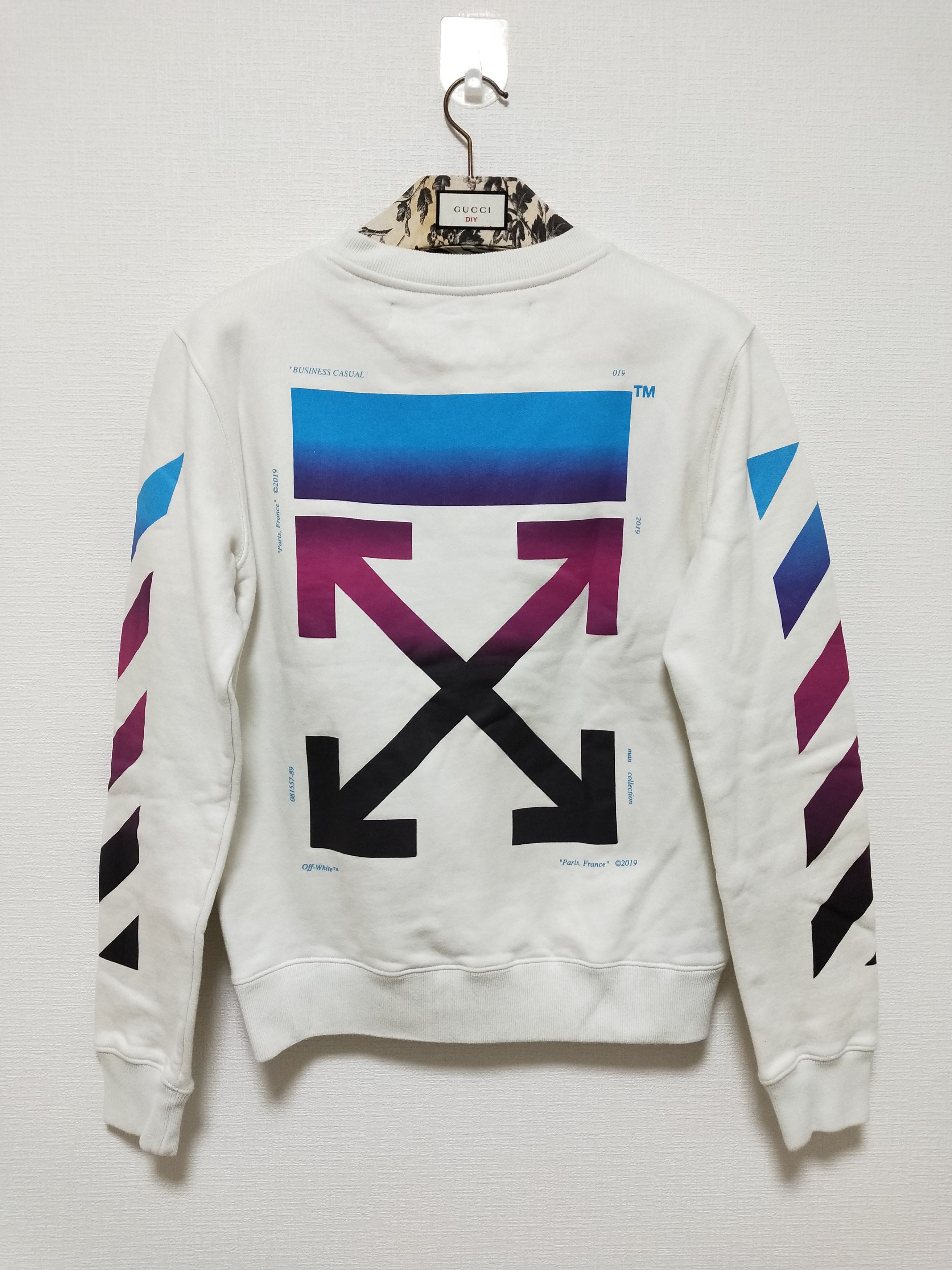 Off-White Multicolor Gradient Arrows Sweatshirt Size US S / EU 44-46 / 1 - 1 Thumbnail