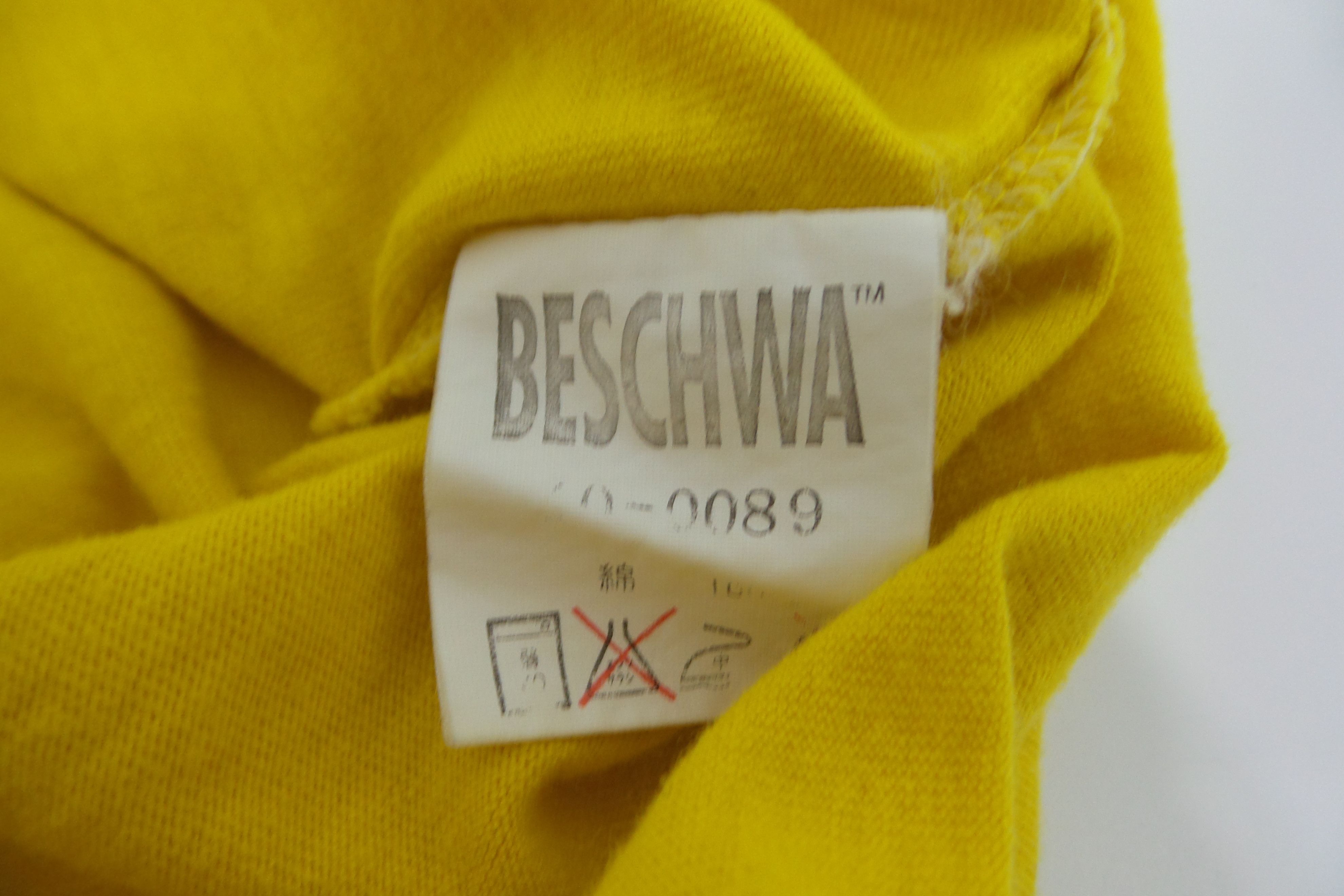 Alien Workshop Beschwa Yellow T-shirts Size US M / EU 48-50 / 2 - 5 Thumbnail