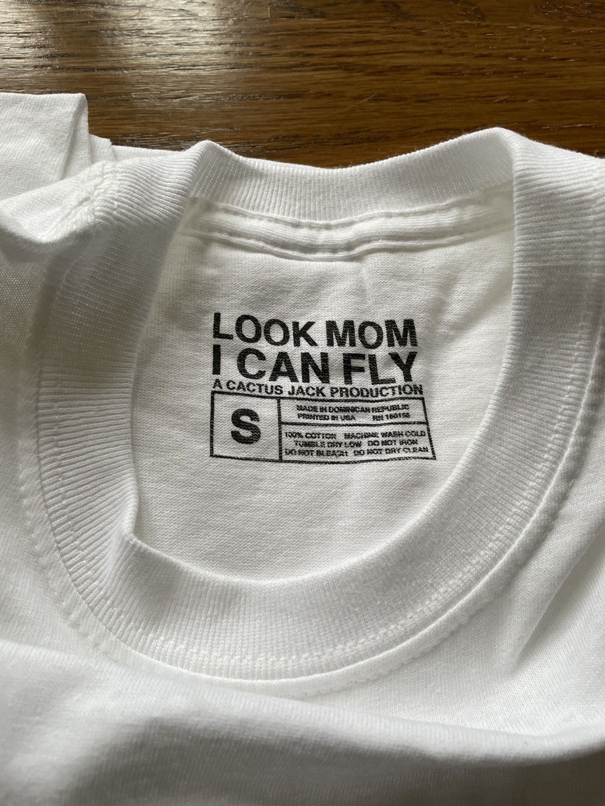 Travis Scott Travis Scott AstroWorld Look Mom I Can Fly White Tee Utopia Size US S / EU 44-46 / 1 - 4 Thumbnail