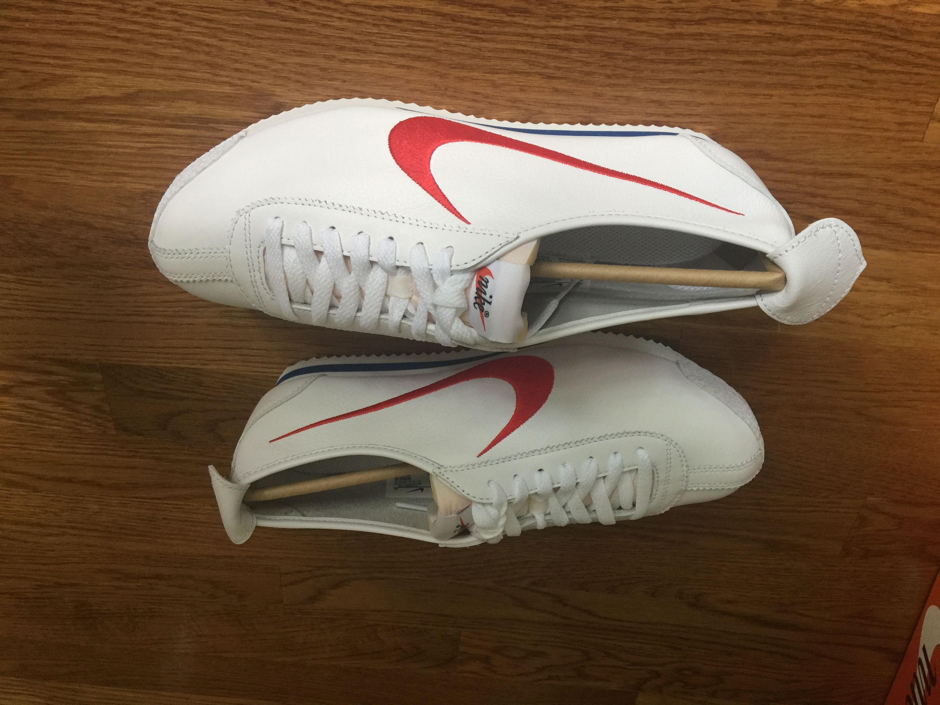 Nike 4 White Nike Cortez Shoe Dog Vintage 72 Shoe Dog OG Swoosh Size US 5 / EU 37 - 2 Thumbnail