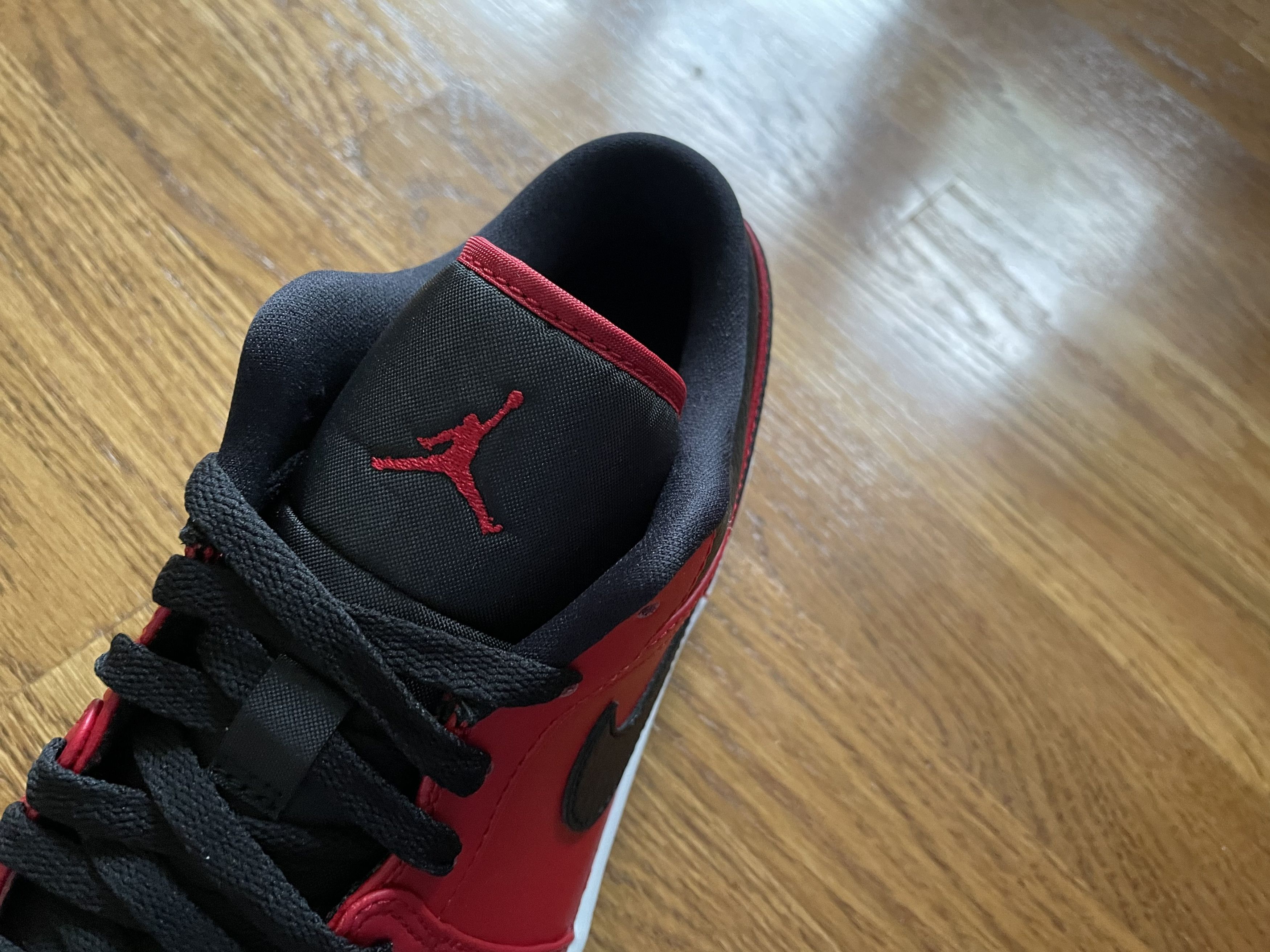 Jordan Brand 10.5 SHIPS FAST Air Jordan 1 Low Reverse Bred OG SE 3 4 11 Size US 10.5 / EU 43-44 - 10 Thumbnail