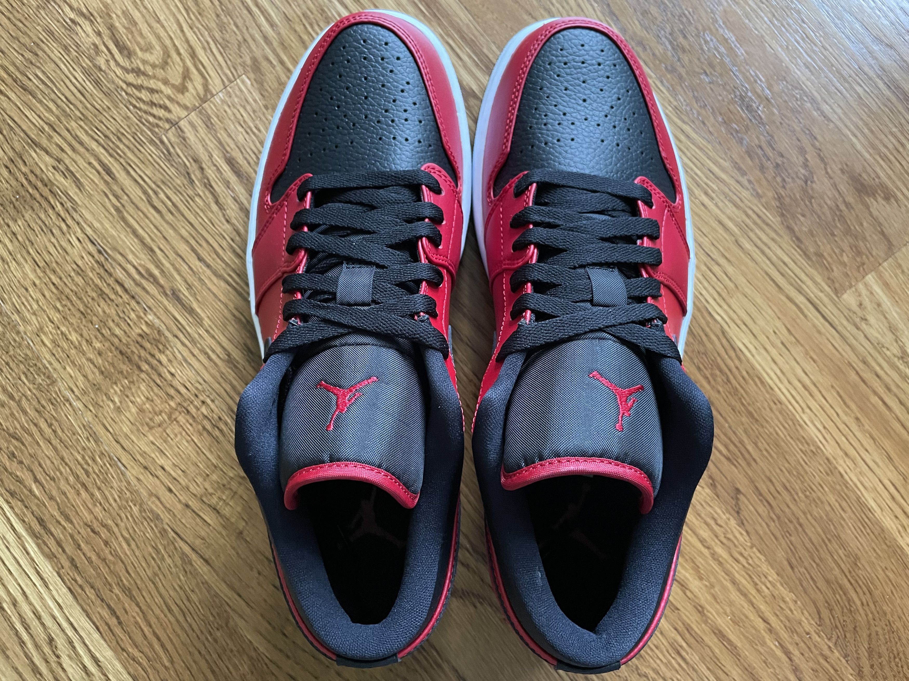 Jordan Brand 10.5 SHIPS FAST Air Jordan 1 Low Reverse Bred OG SE 3 4 11 Size US 10.5 / EU 43-44 - 3 Thumbnail