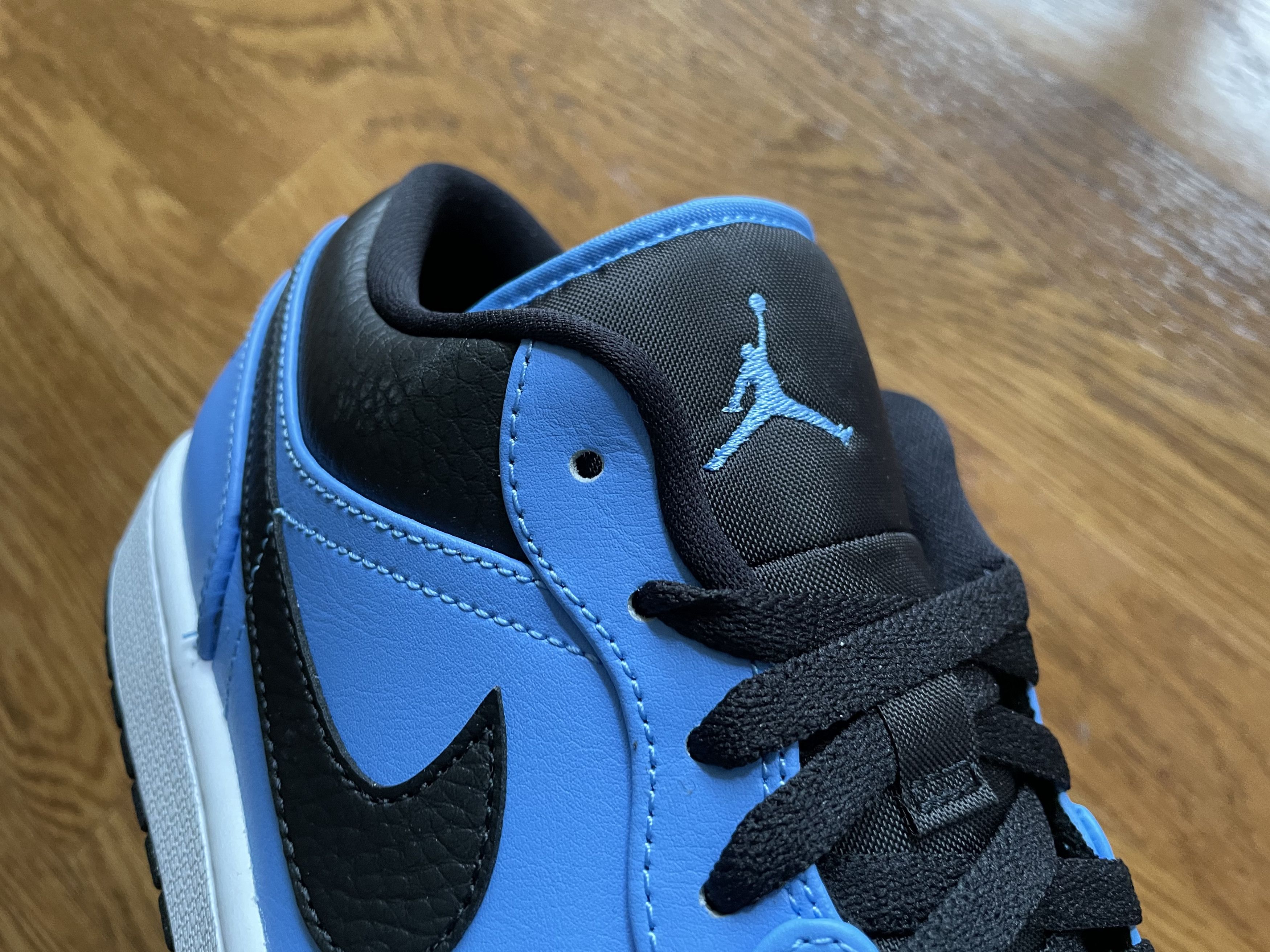 Jordan Brand 8 Jordan 1 Low University Blue Black OG SE 3 4 5 6 11 Size US 8 / EU 41 - 11 Thumbnail