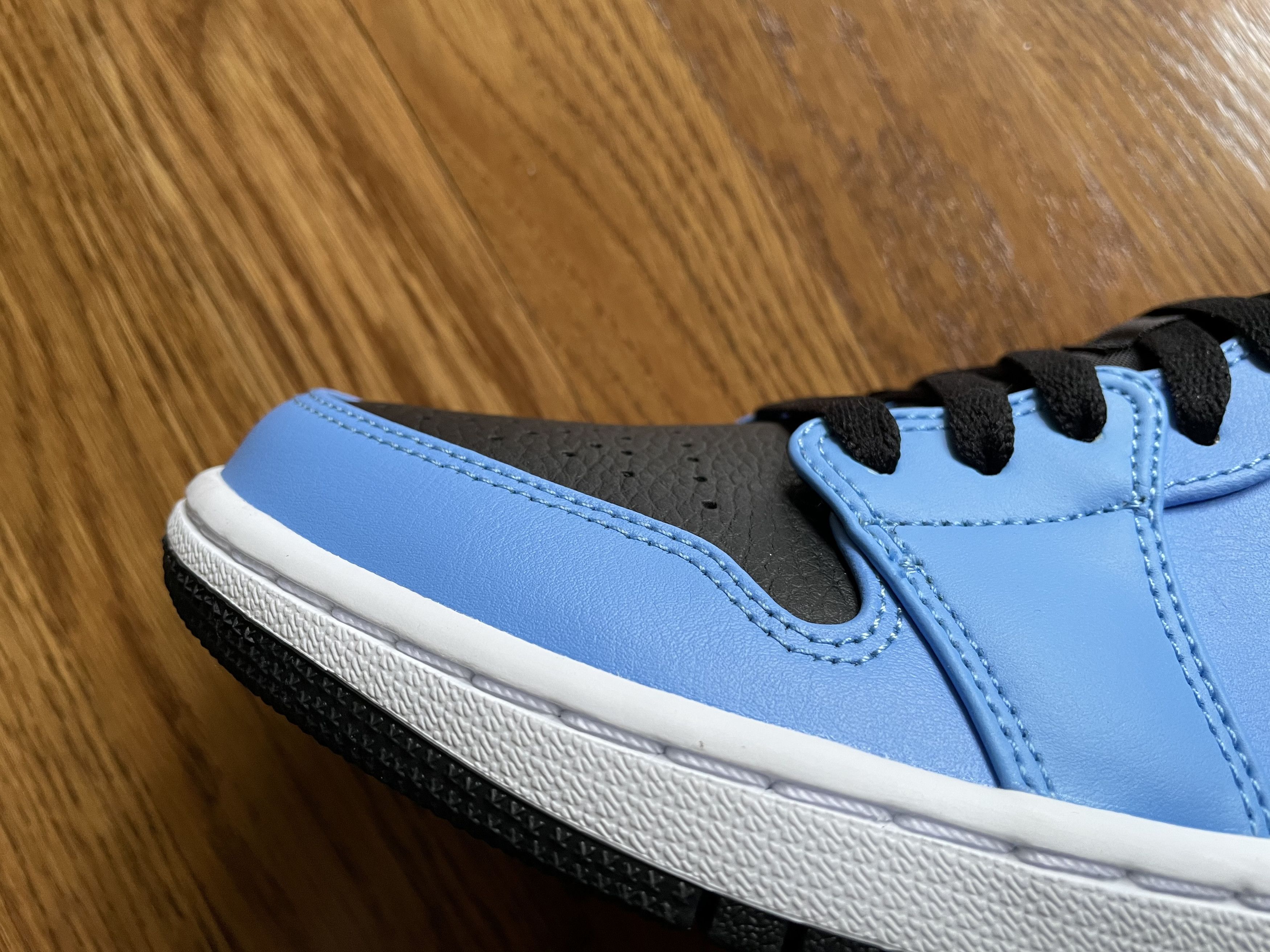 Jordan Brand 8 Jordan 1 Low University Blue Black OG SE 3 4 5 6 11 Size US 8 / EU 41 - 10 Thumbnail