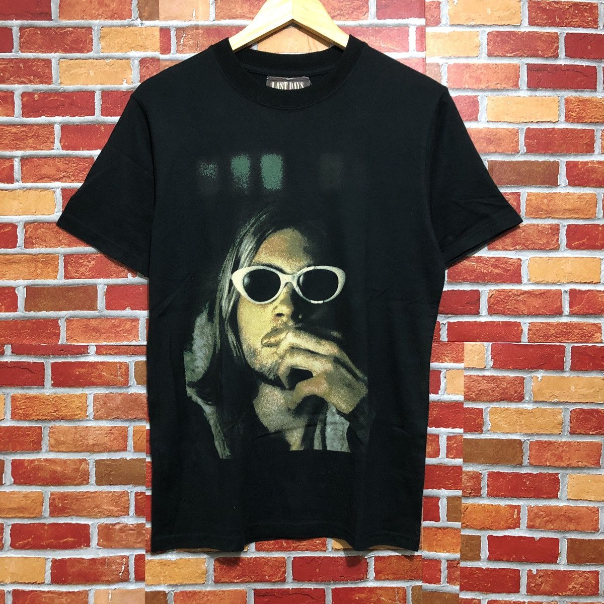 Japanese Brand GDC Last Days T-Shirt Size US M / EU 48-50 / 2 - 1 Thumbnail