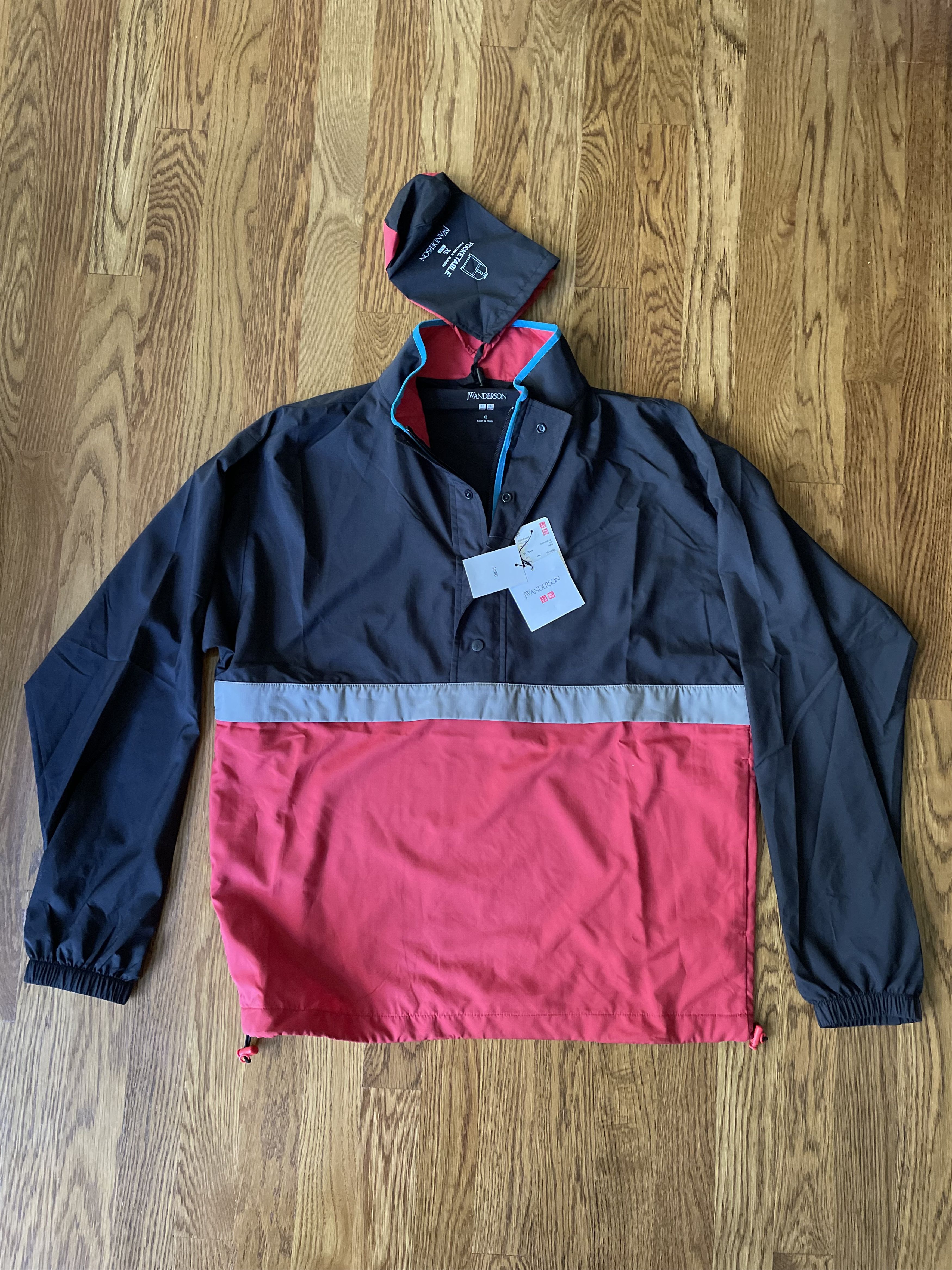 JW Anderson × Uniqlo Extra Small Black Red Men Pocketable Pullover Blouson Rain Size US XS / EU 42 / 0 - 2 Thumbnail