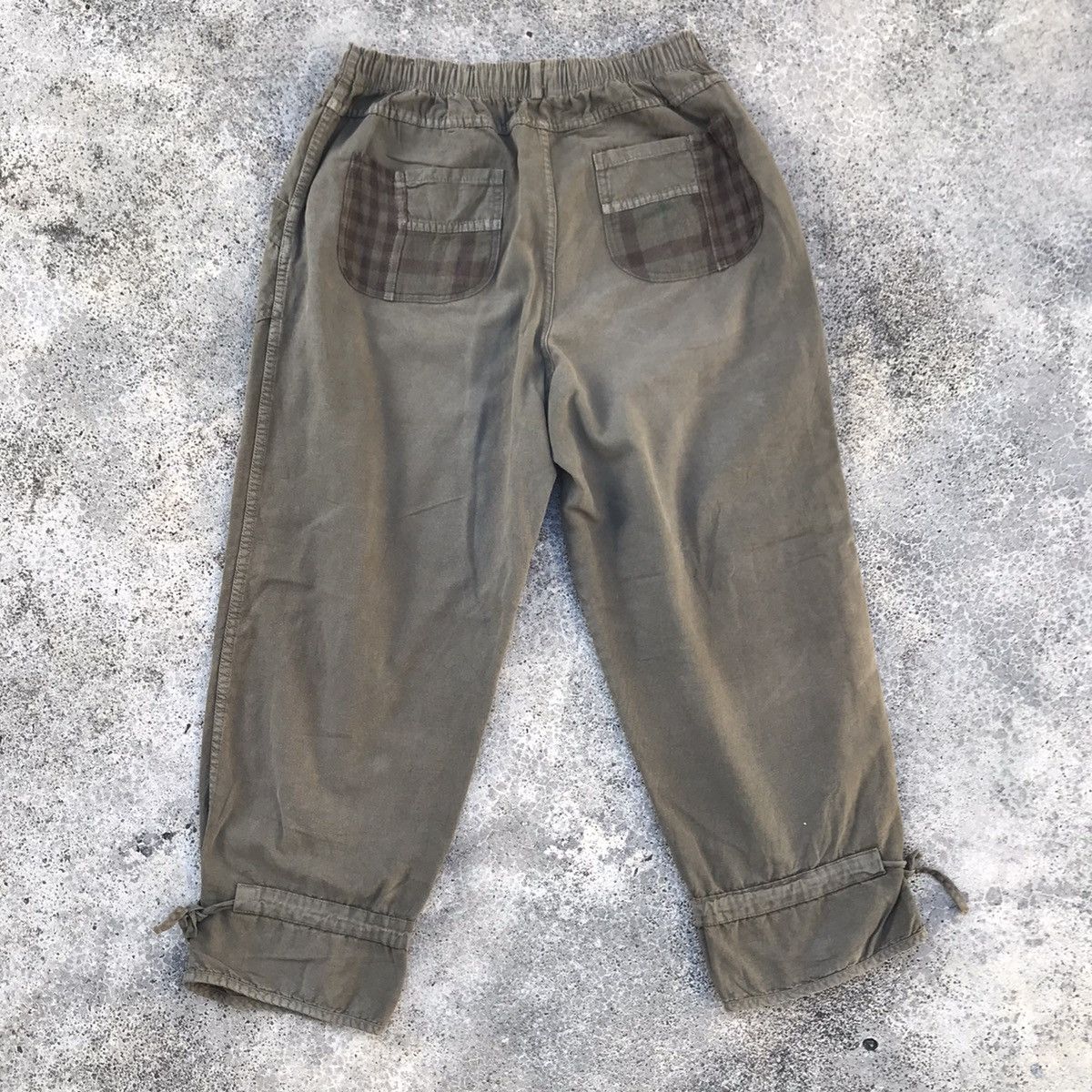 Japanese Brand Vintage Japanese Elastic Waist Tactical Cargo Crop Pants Size US 30 / EU 46 - 9 Thumbnail