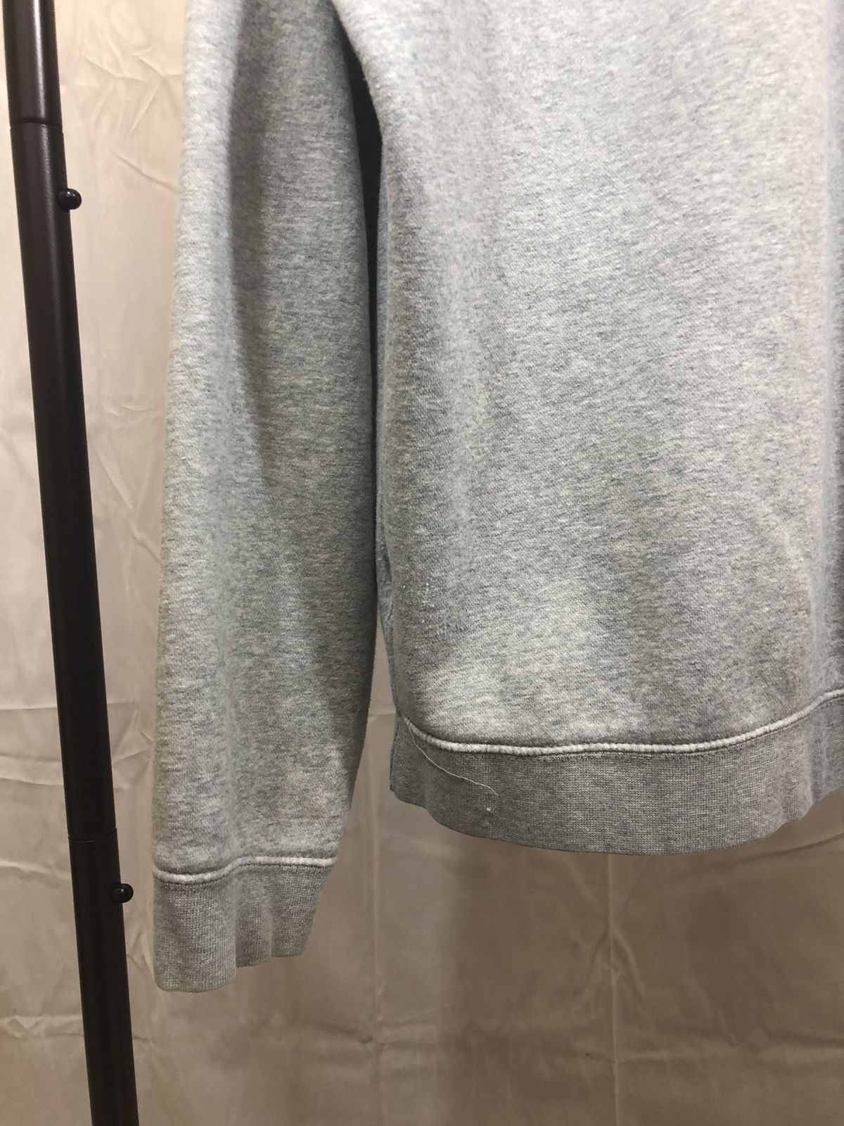 Nike Distressed Nike Blank Gray Y2K 2000s Hoodie Size US L / EU 52-54 / 3 - 14 Thumbnail