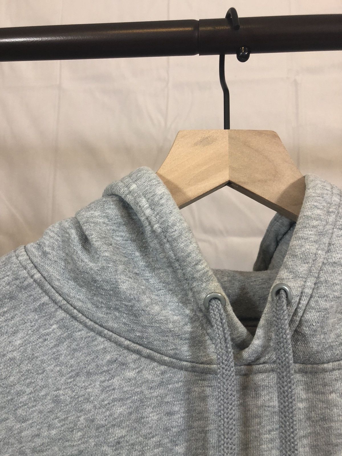 Nike Distressed Nike Blank Gray Y2K 2000s Hoodie Size US L / EU 52-54 / 3 - 4 Thumbnail