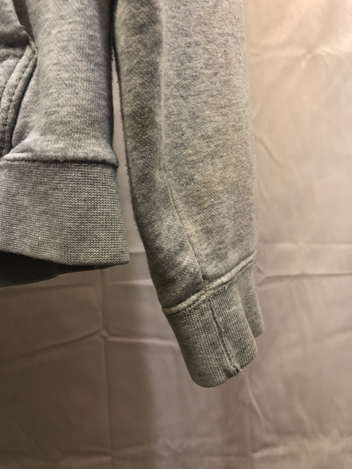 Nike Distressed Nike Blank Gray Y2K 2000s Hoodie Size US L / EU 52-54 / 3 - 5 Thumbnail