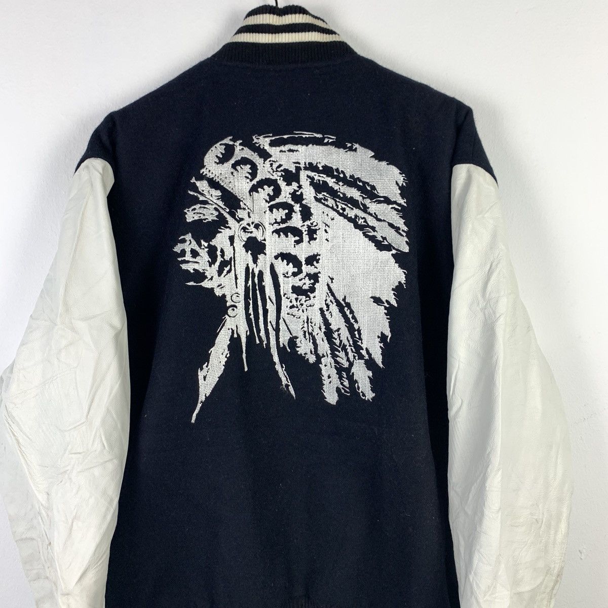 Japanese Brand × Vintage 🔥NS239🔥Vintage TOMHAWKS big logos varsity jacket Size US L / EU 52-54 / 3 - 2 Thumbnail