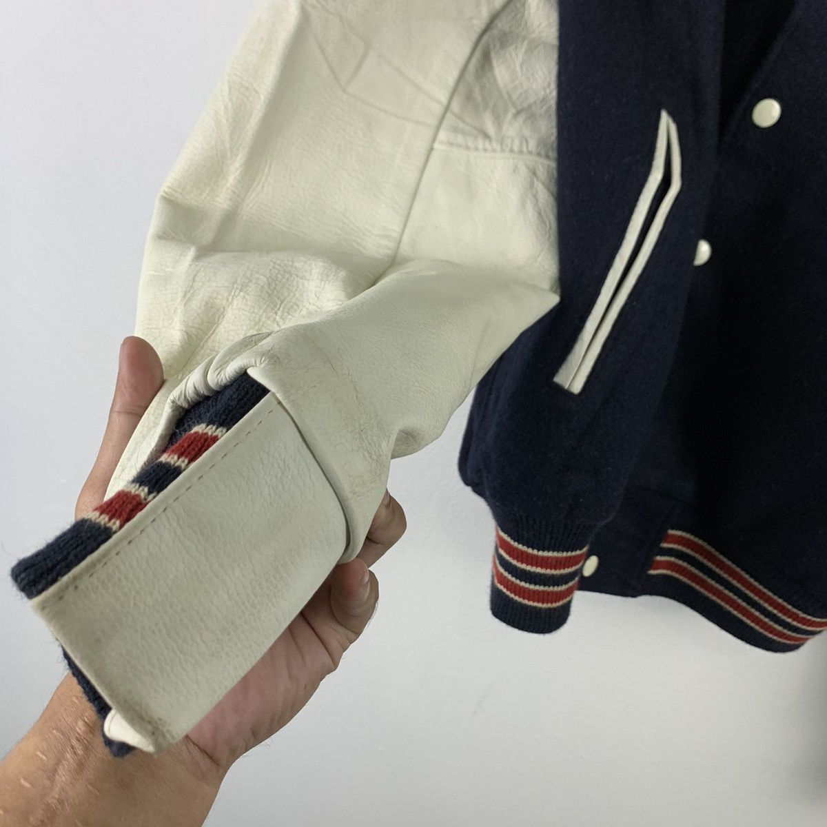 Golden Bear × Vintage 🔥NK117🔥Vintage Golden Bear Plain Leather varsity jackets Size US M / EU 48-50 / 2 - 5 Thumbnail